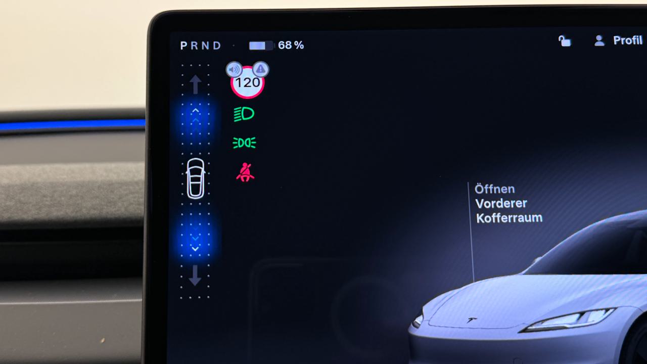 TESLA Model 3 Long Range RWD-image-10