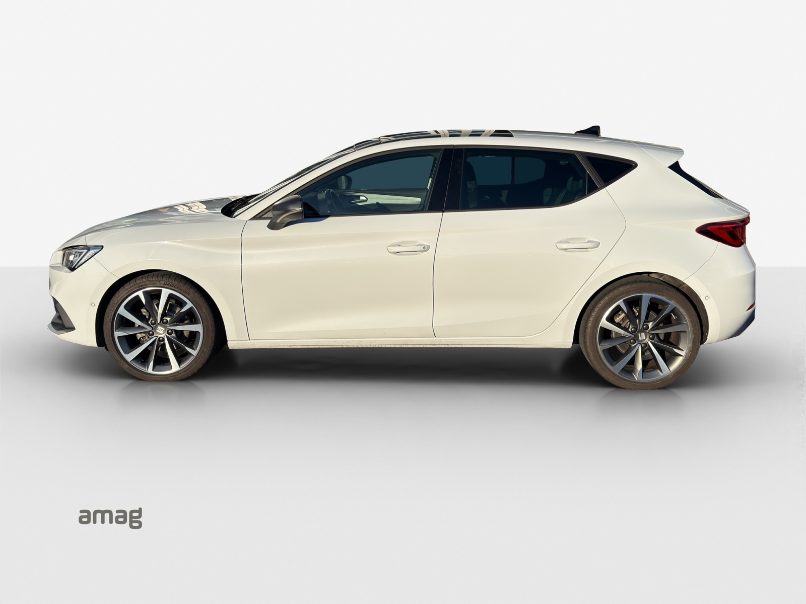 SEAT Leon 2.0 TDI EVO DSG FR-image-1