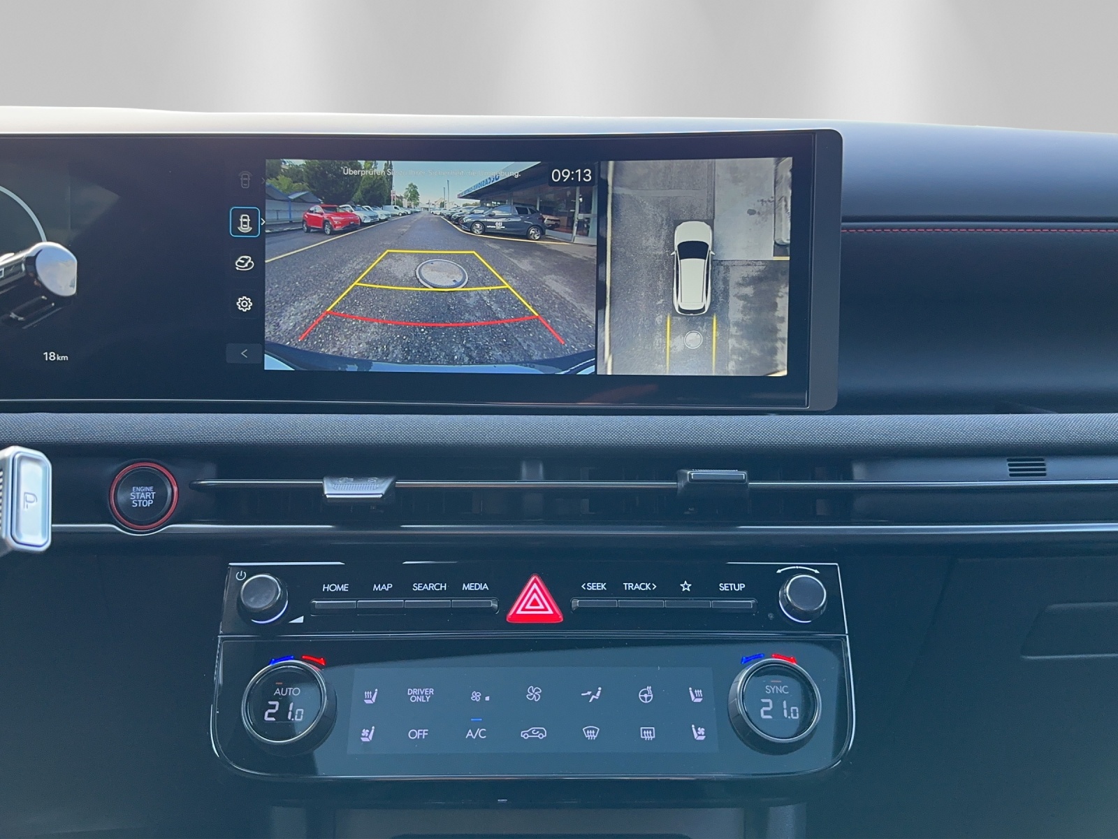 HYUNDAI Tucson Hybrid 4WD N Line Sunroof-image-17