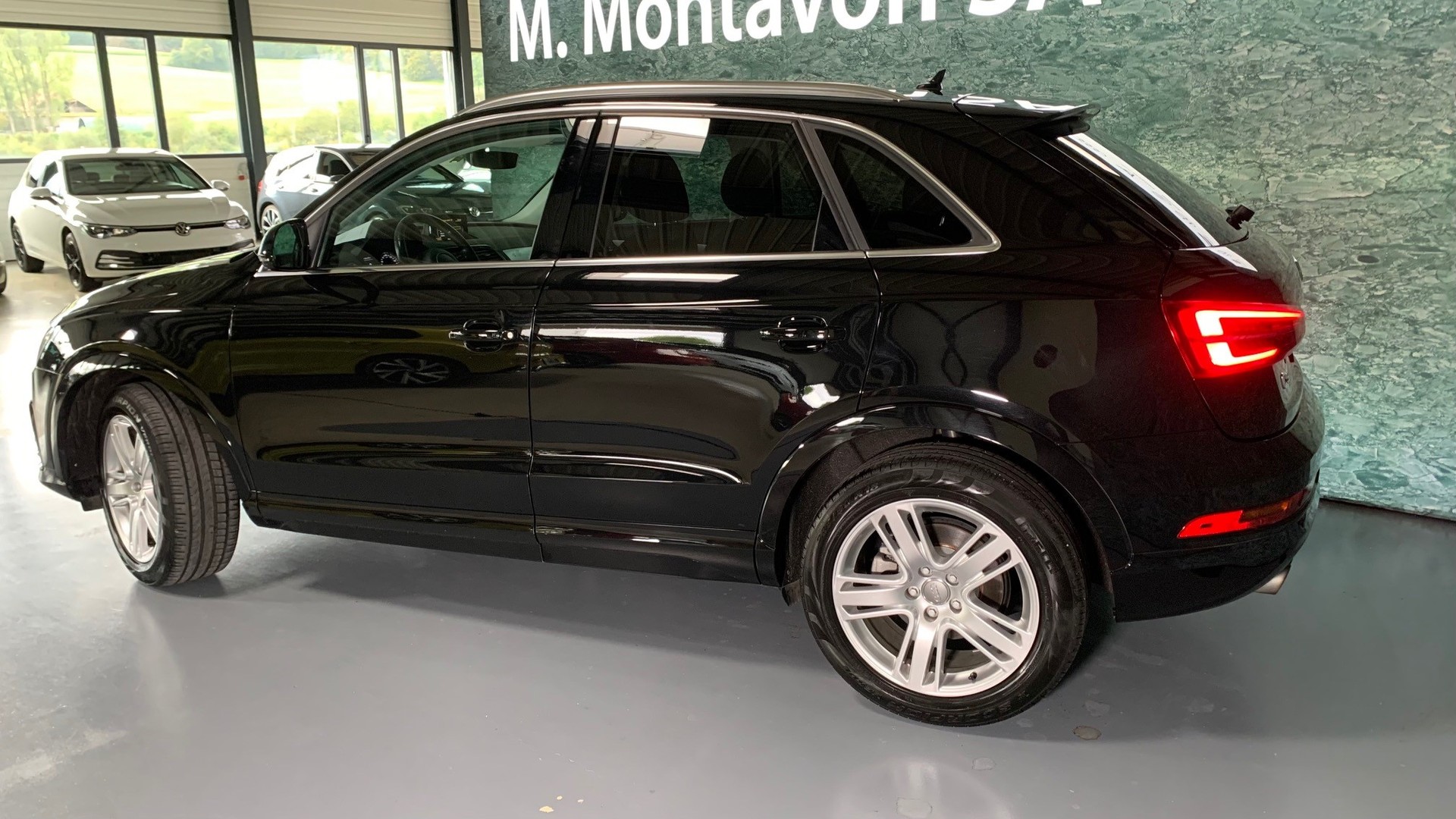AUDI Q3 1.4 TFSI sport S-tronic-image-3