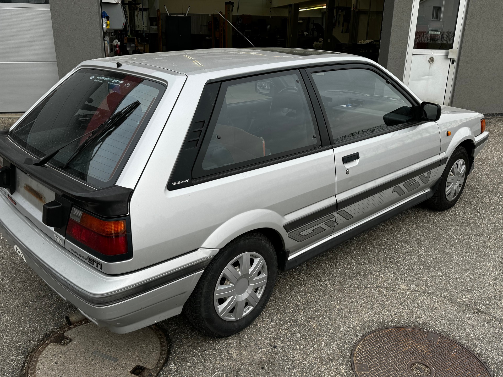 NISSAN SUNNY-image-2