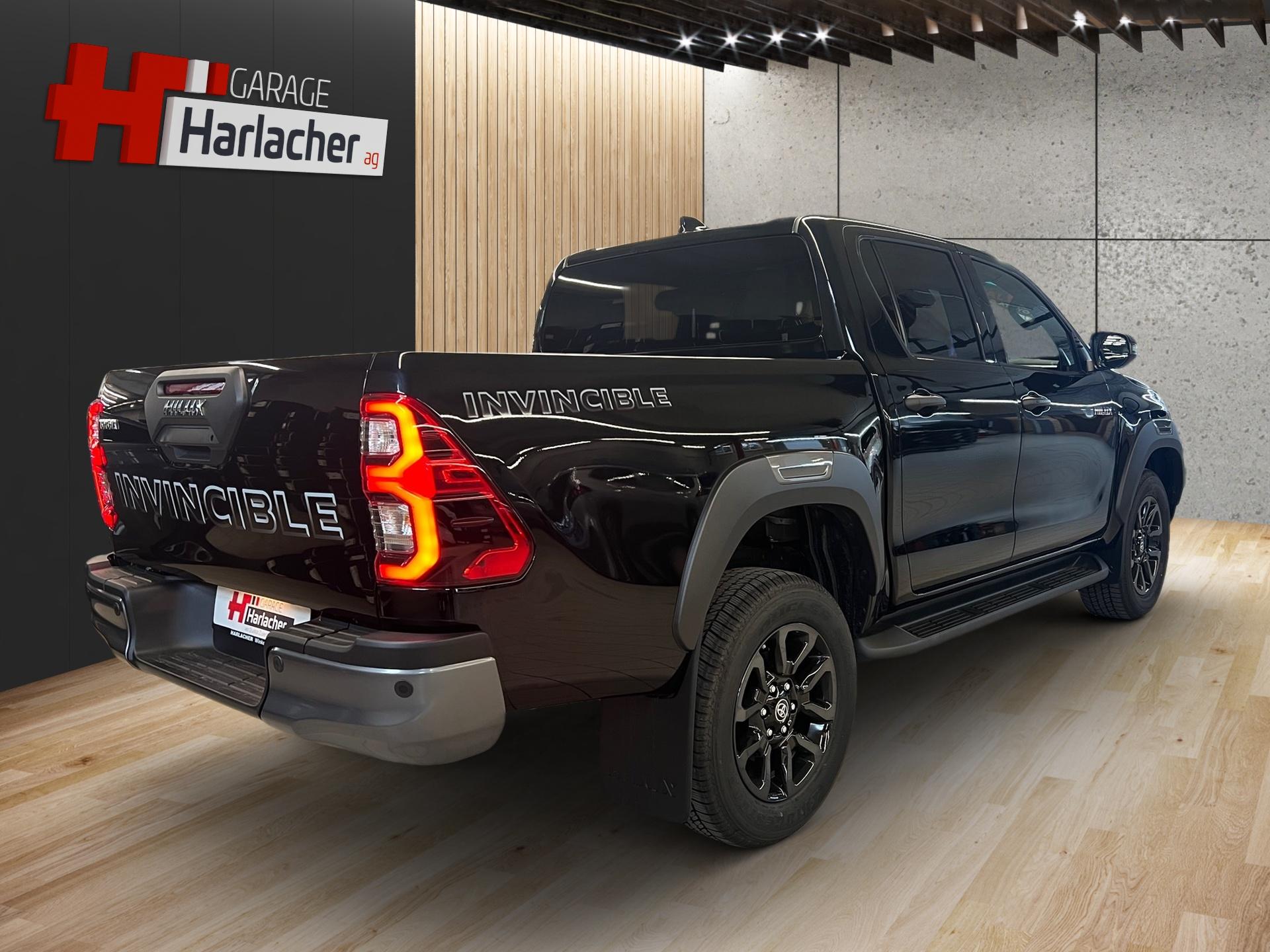 TOYOTA Hilux Double Cab.-Pick-up 2.8 D-4D MHEV 204 Invincible-image-4