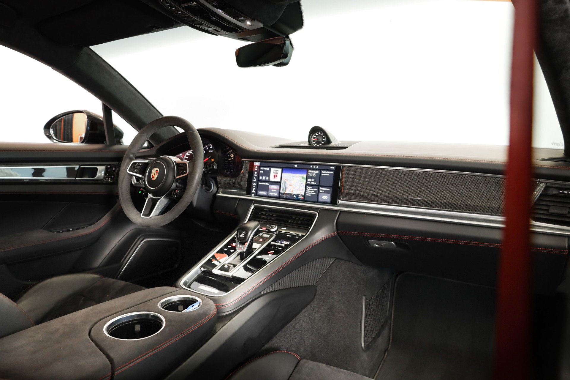 PORSCHE Panamera GTS Sport Turismo PDK-image-8
