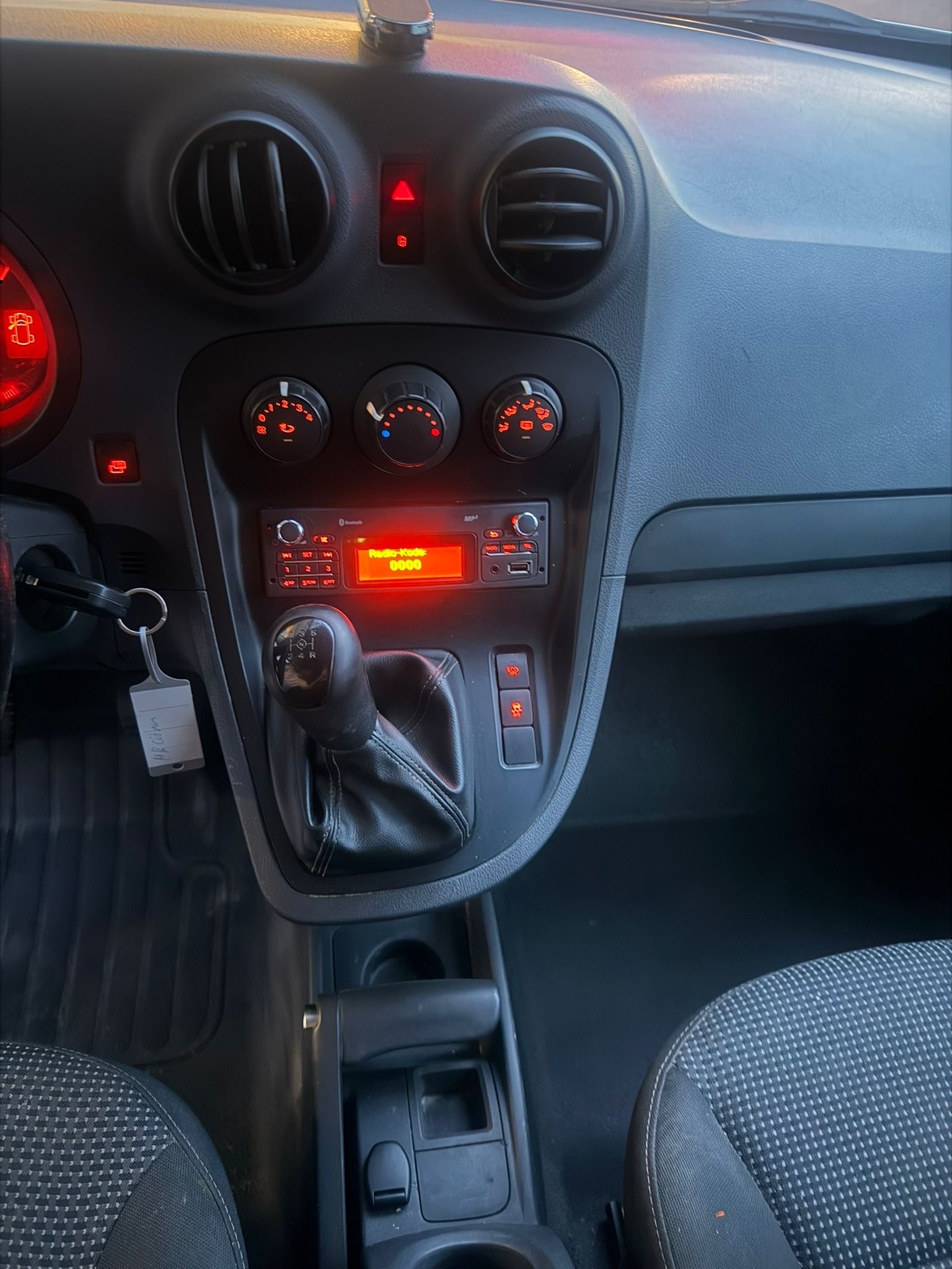 MERCEDES-BENZ Citan 109 CDI EL Euro 5-image-6