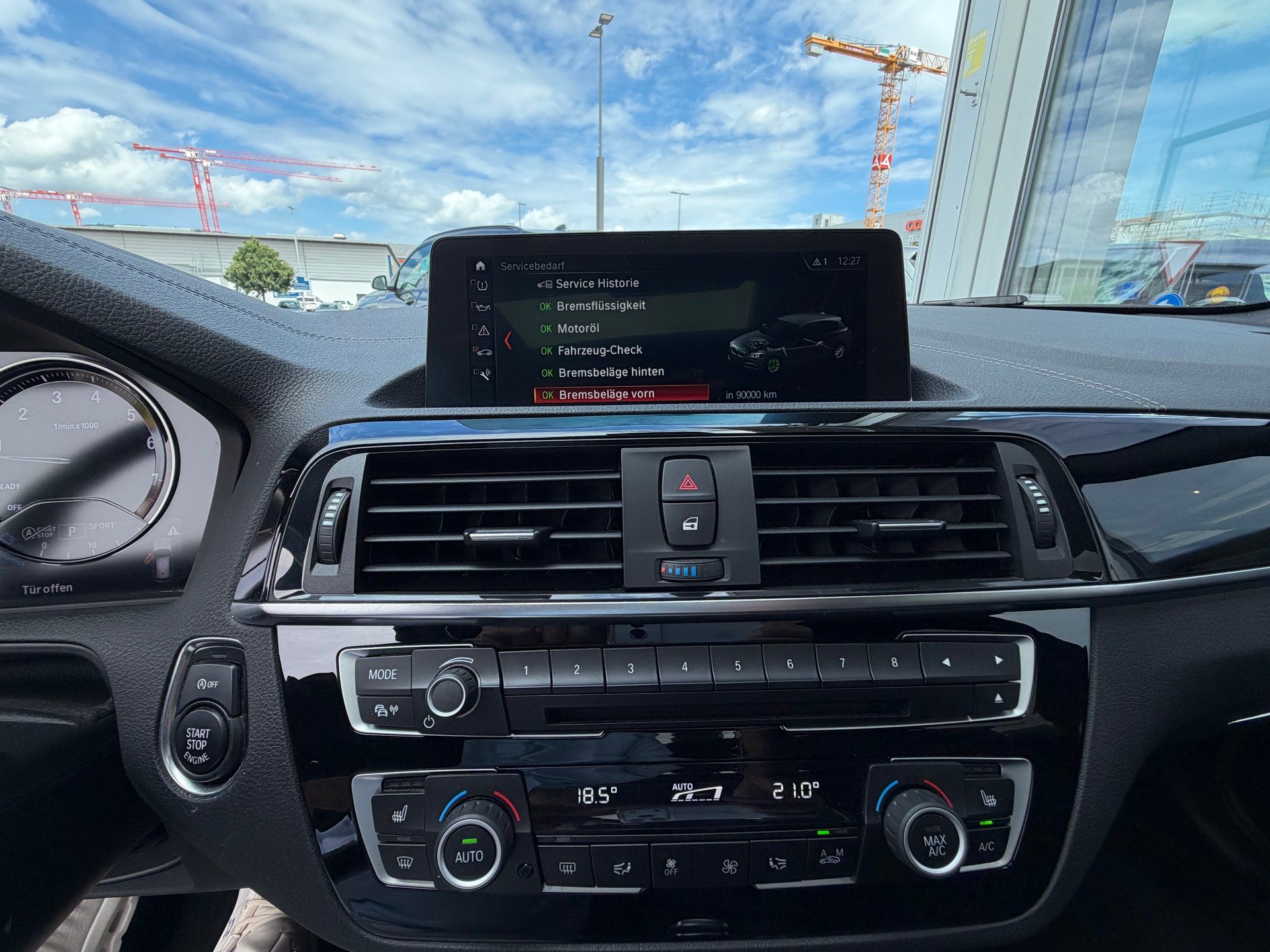 BMW M140i xDrive Steptronic-image-17