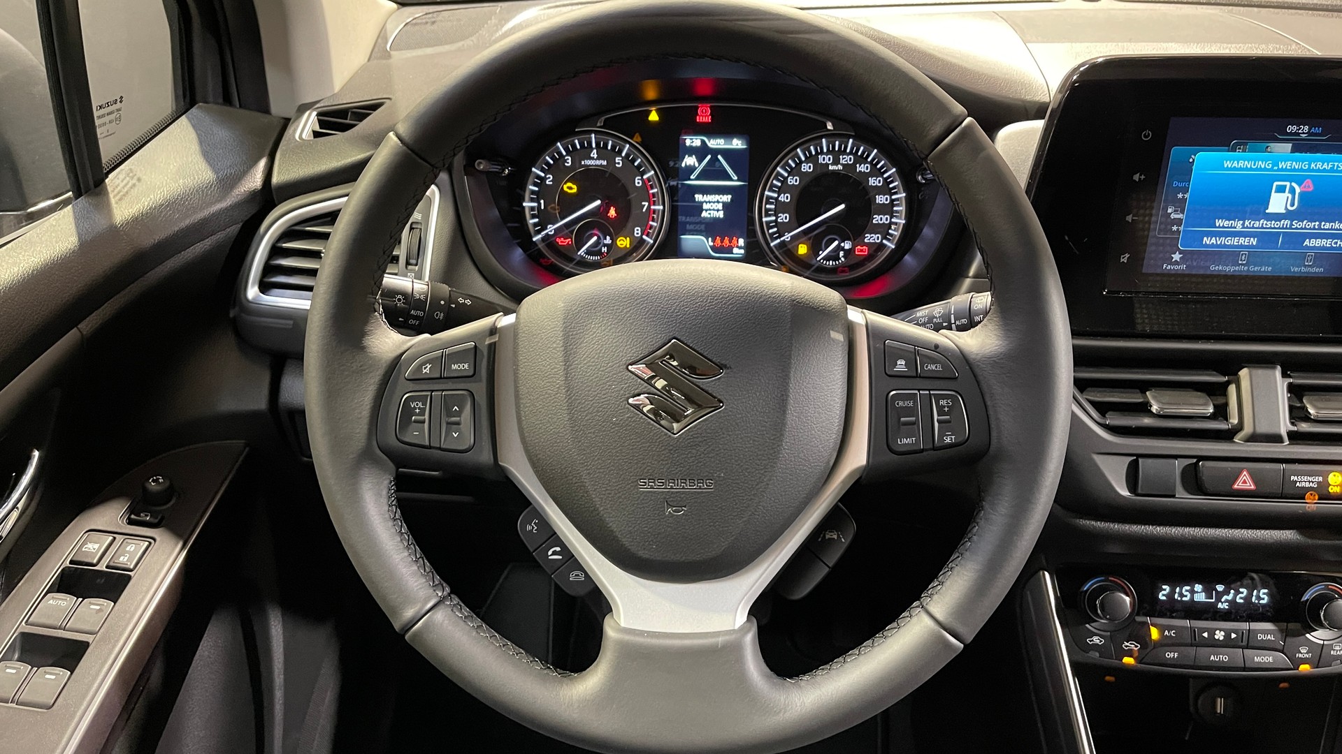 SUZUKI S-Cross 1.4 16V Compact+ MHD 4WD-image-18