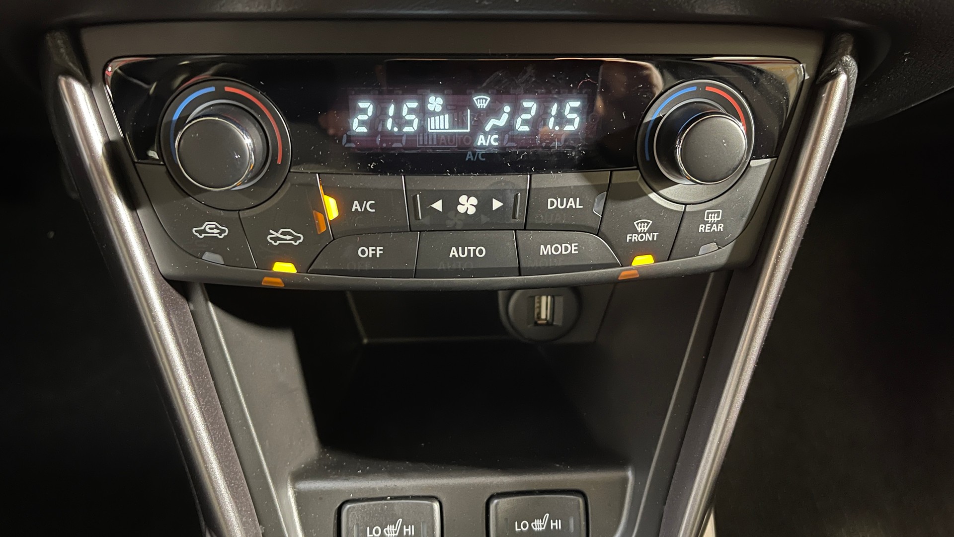 SUZUKI S-Cross 1.4 16V Compact+ MHD 4WD-image-16