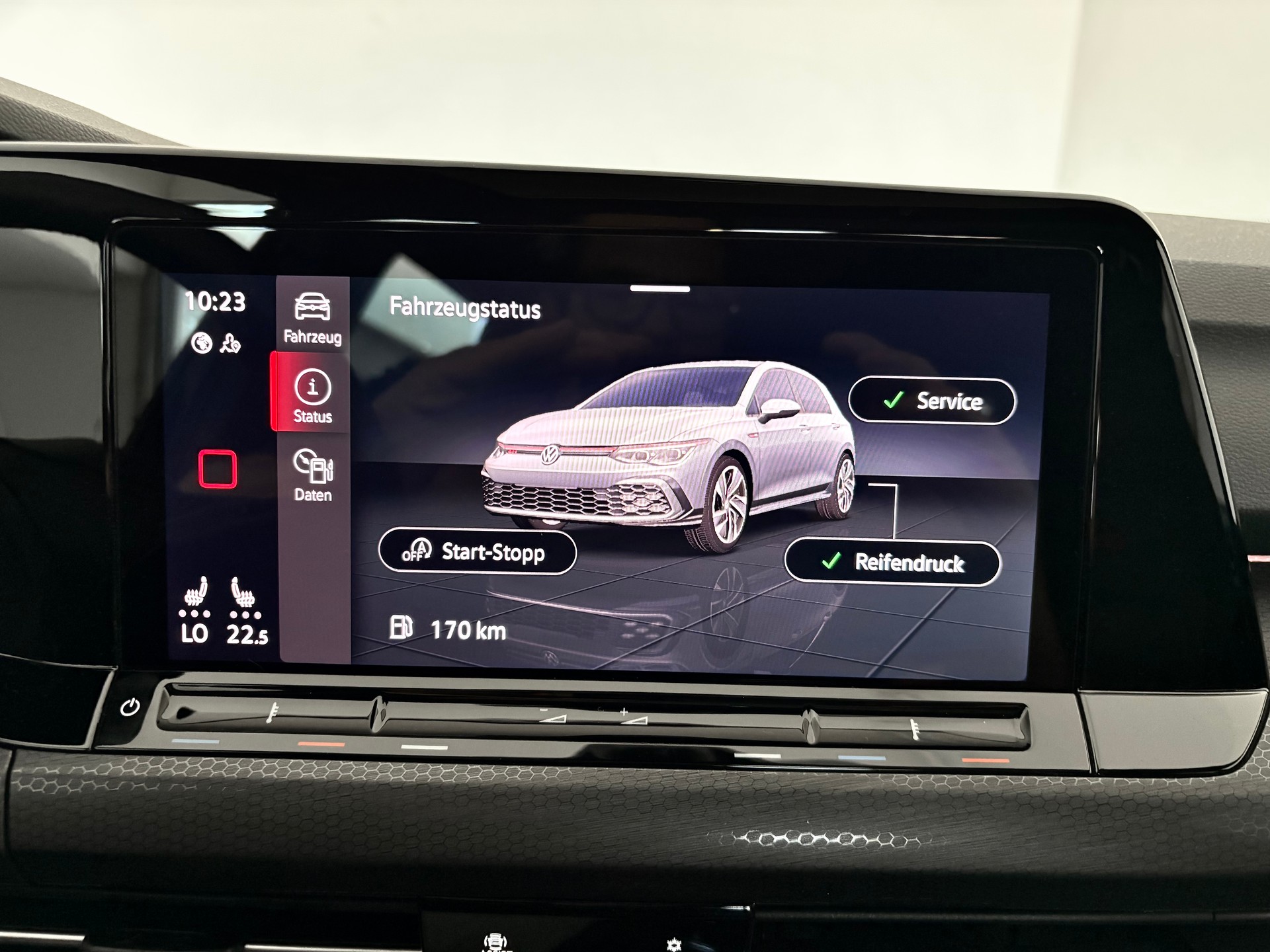VW Golf 2.0 TSI GTI DSG "ALL BLACK"-image-31