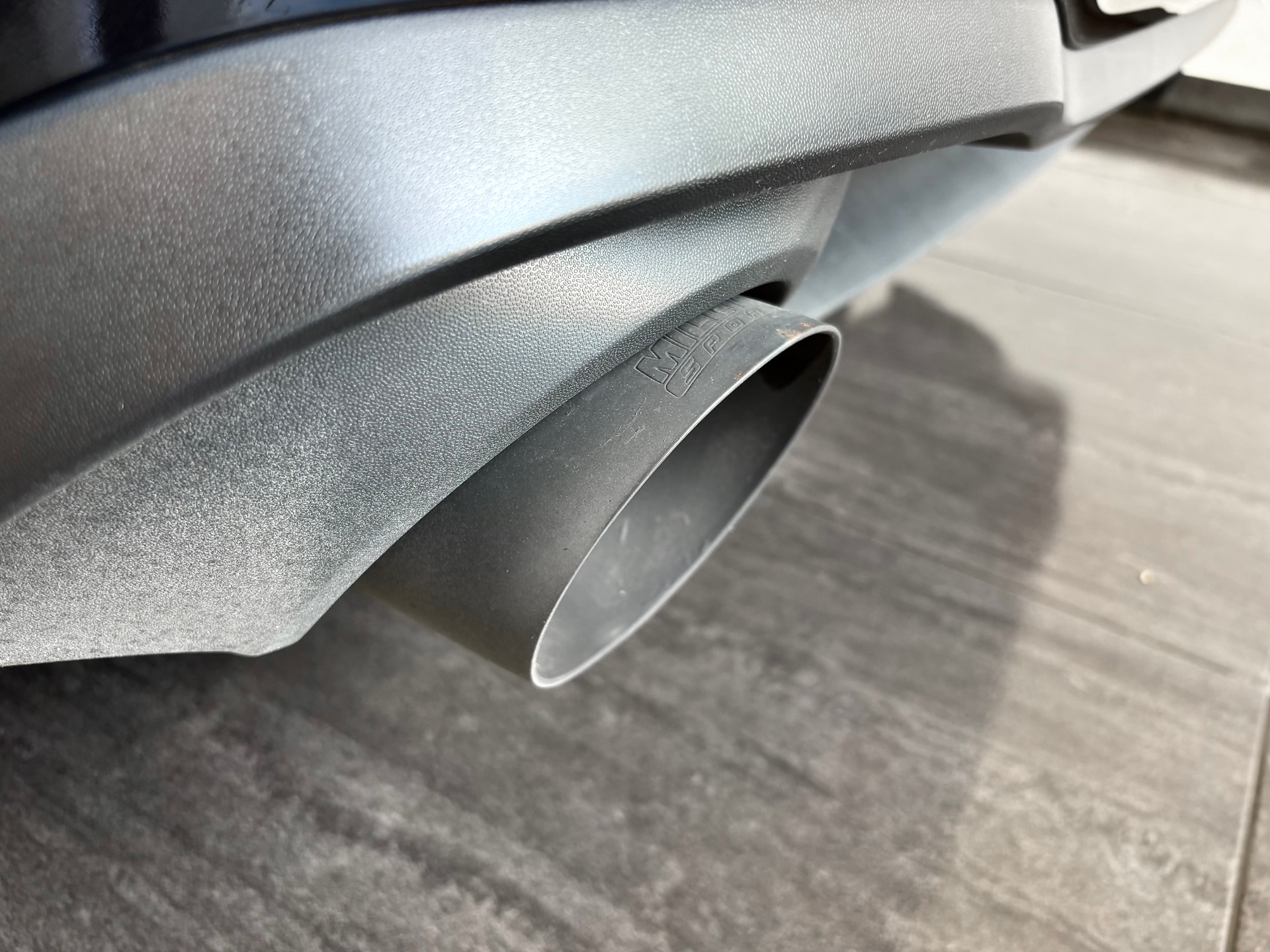 VW Golf 2.0 TSI GTI DSG "ALL BLACK"-image-15