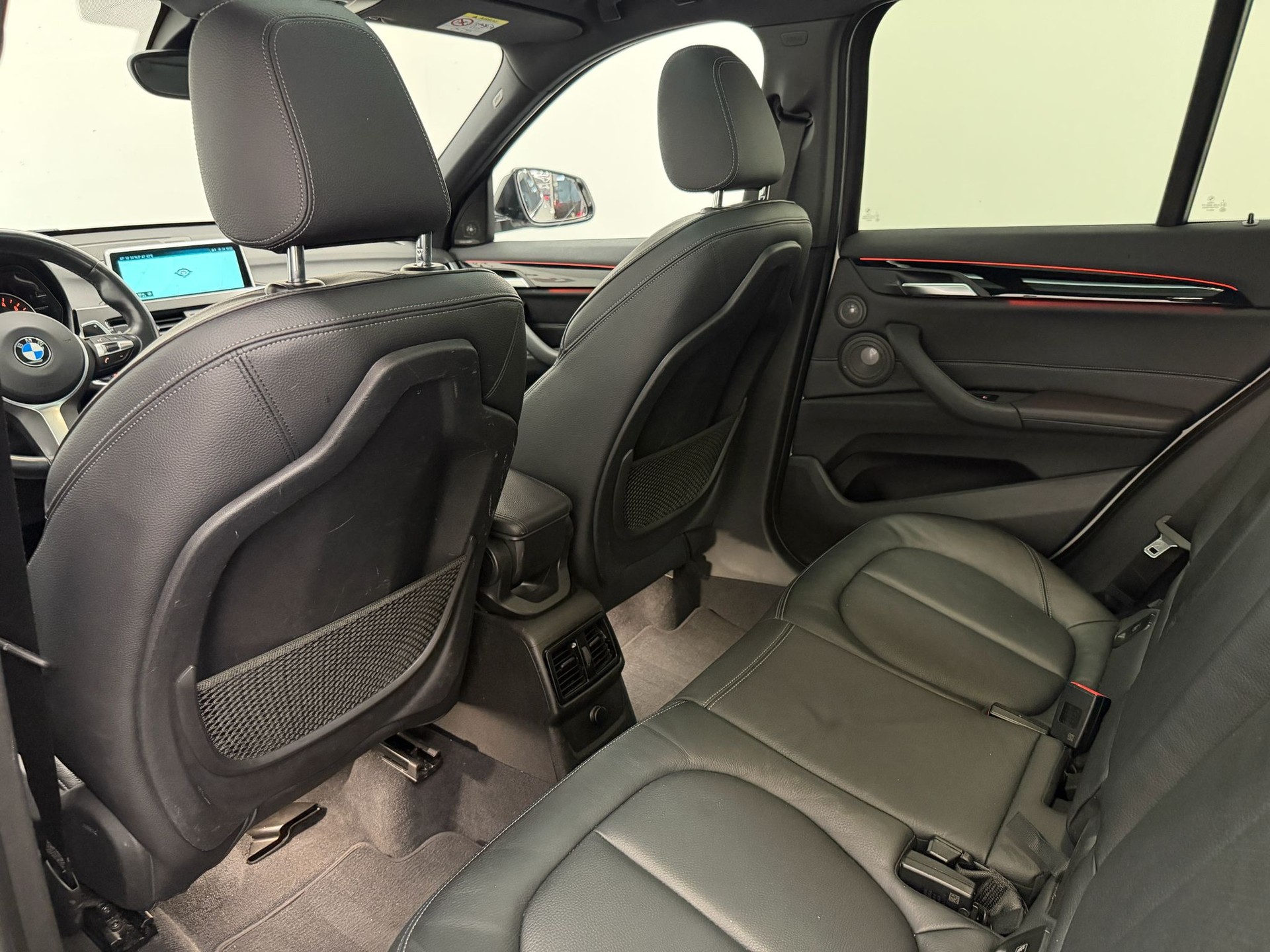 BMW X1 xDrive 25i M Sport Steptronic-image-15