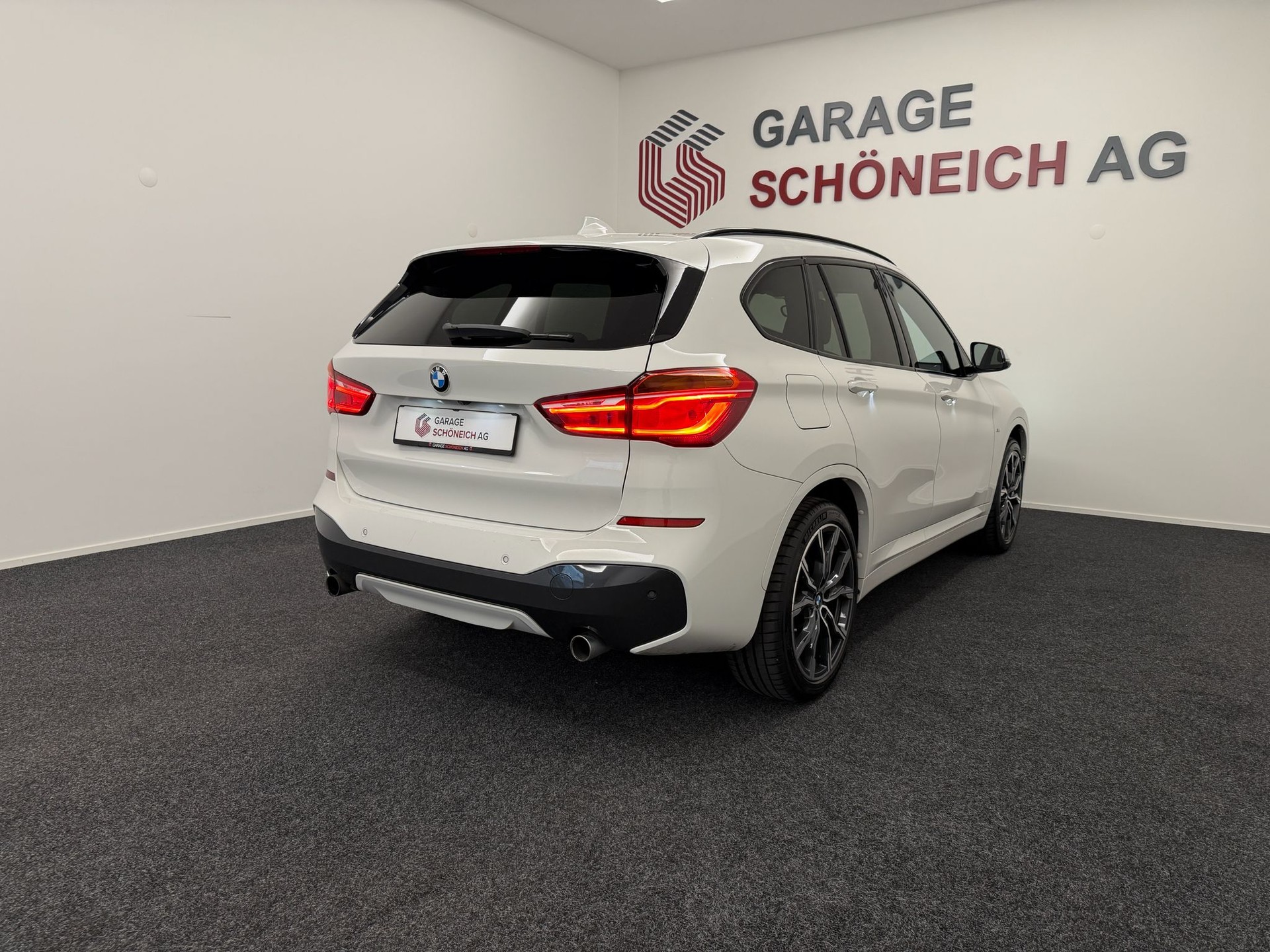 BMW X1 xDrive 25i M Sport Steptronic-image-5