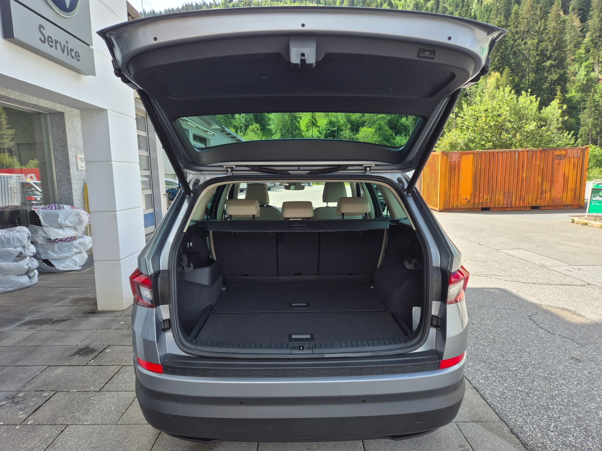SKODA Kodiaq 2.0 TSI 4x4 Style-image-13