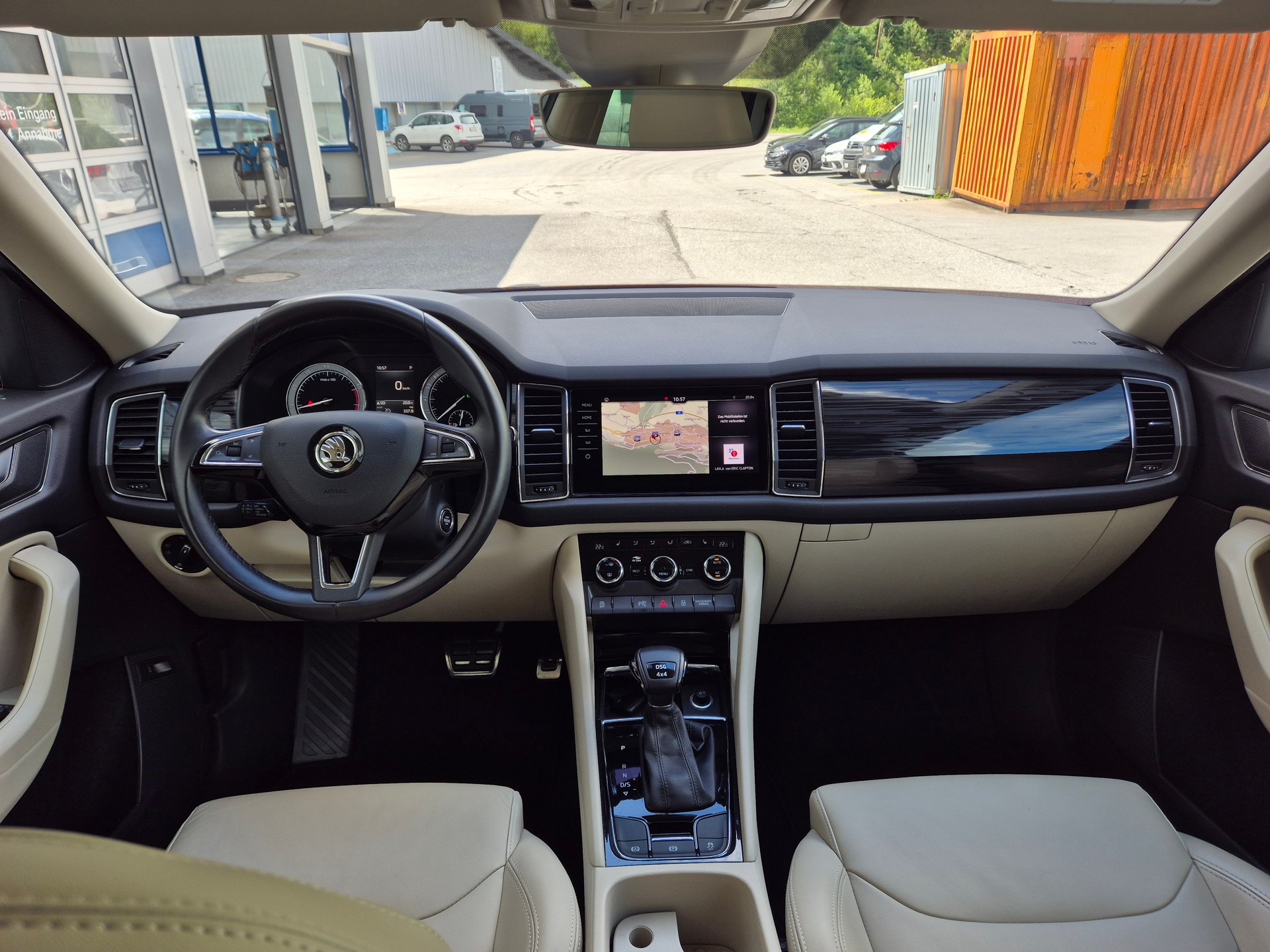 SKODA Kodiaq 2.0 TSI 4x4 Style-image-9