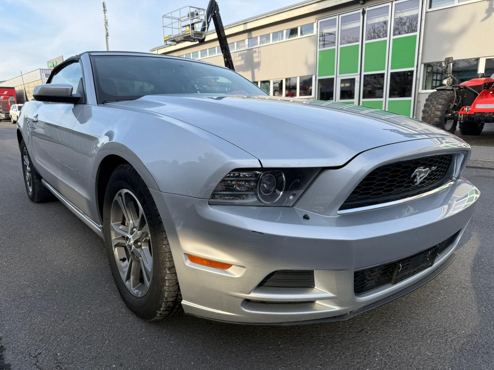 FORD MUSTANG 3.7 Cabrio-image-2