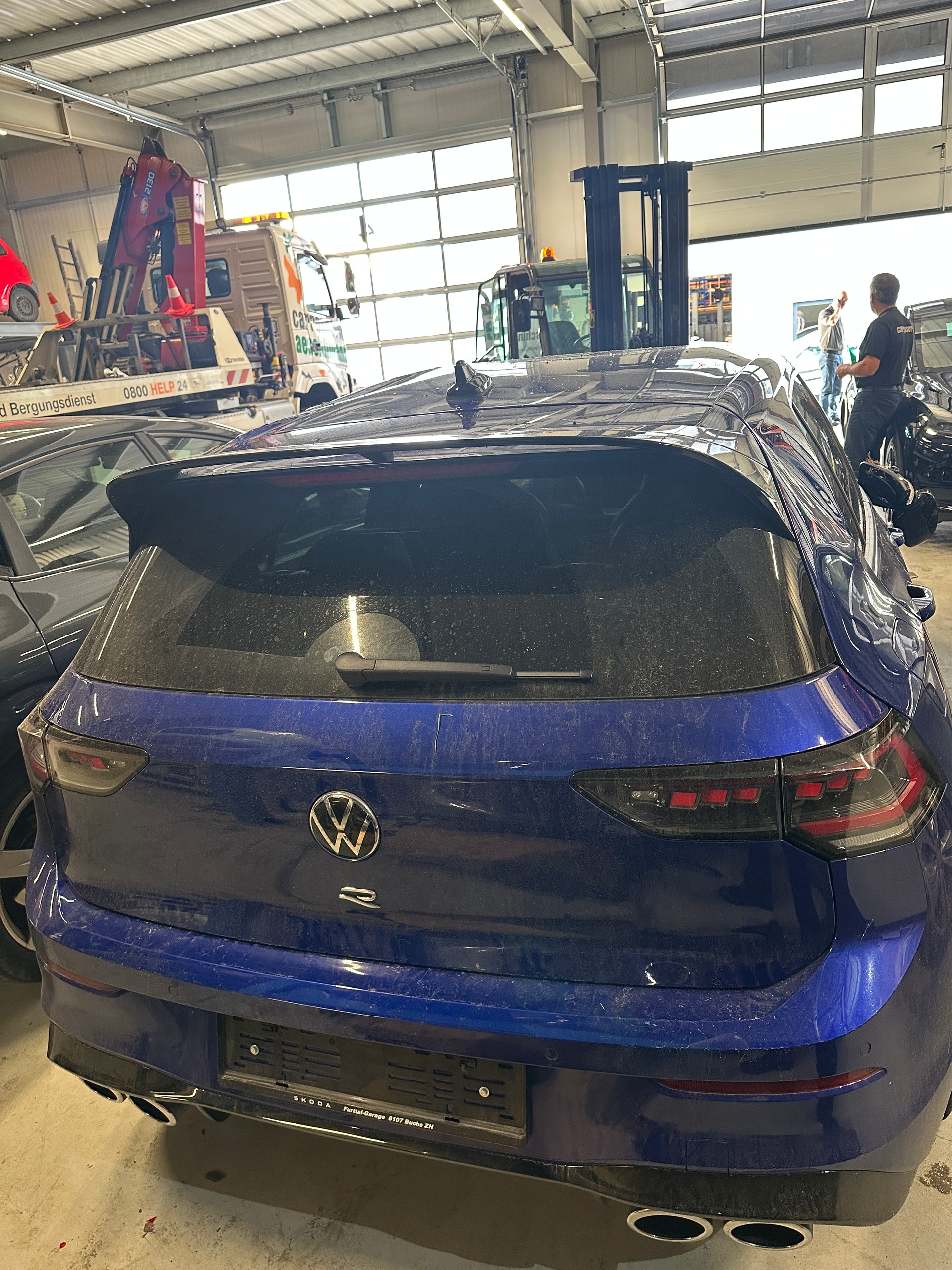 VW Golf 2.0 TSI R DSG 4 Motion-image-4