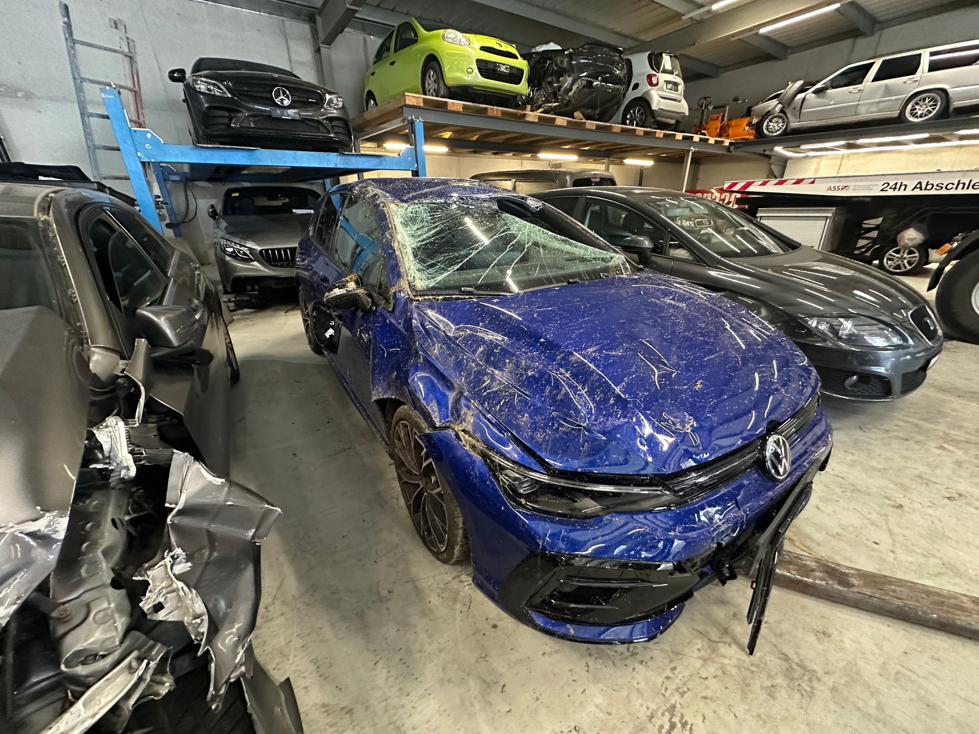 VW Golf 2.0 TSI R DSG 4 Motion-image-5
