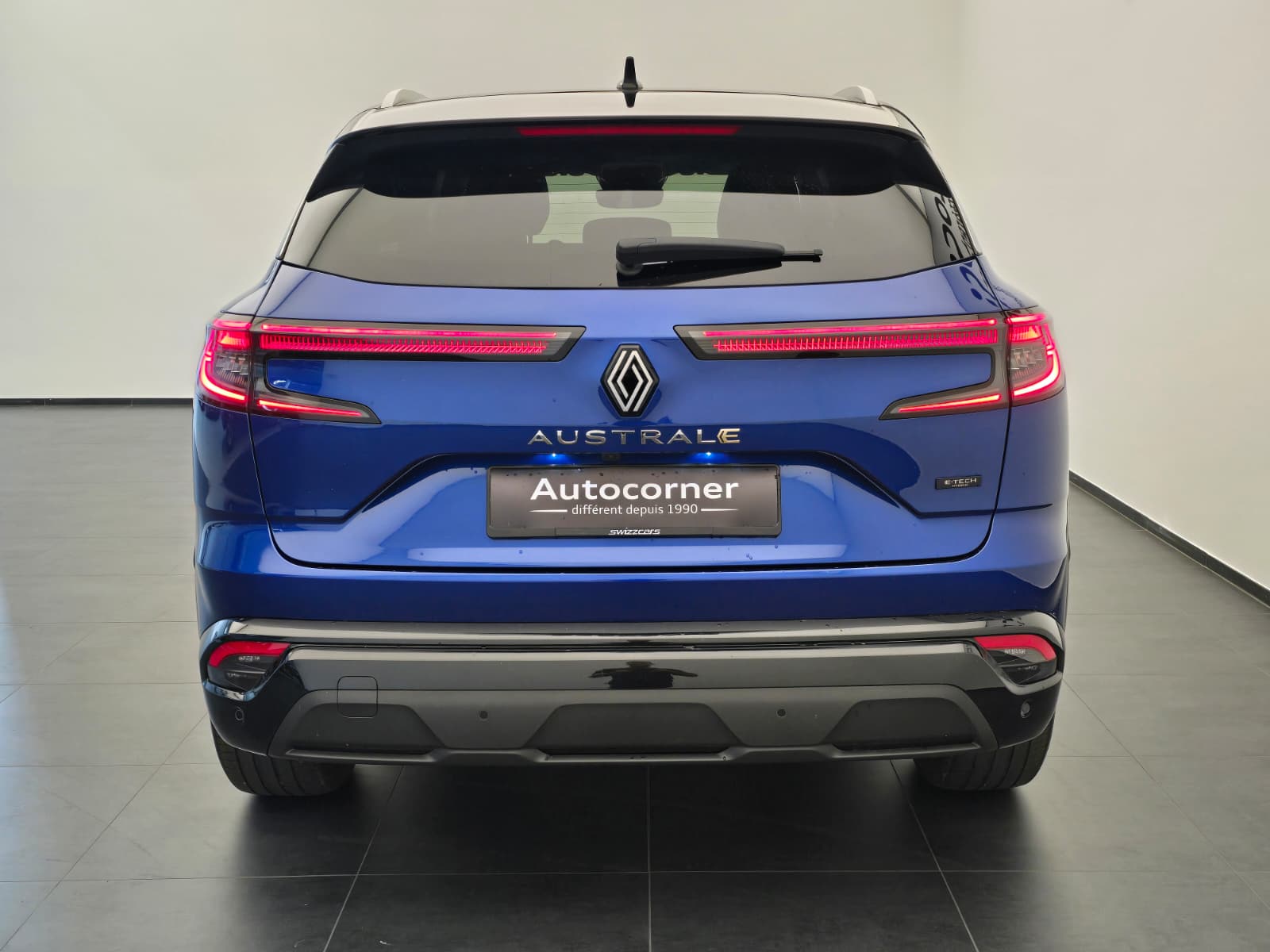 RENAULT Austral 1.2 HEV 200 Iconic A-image-7