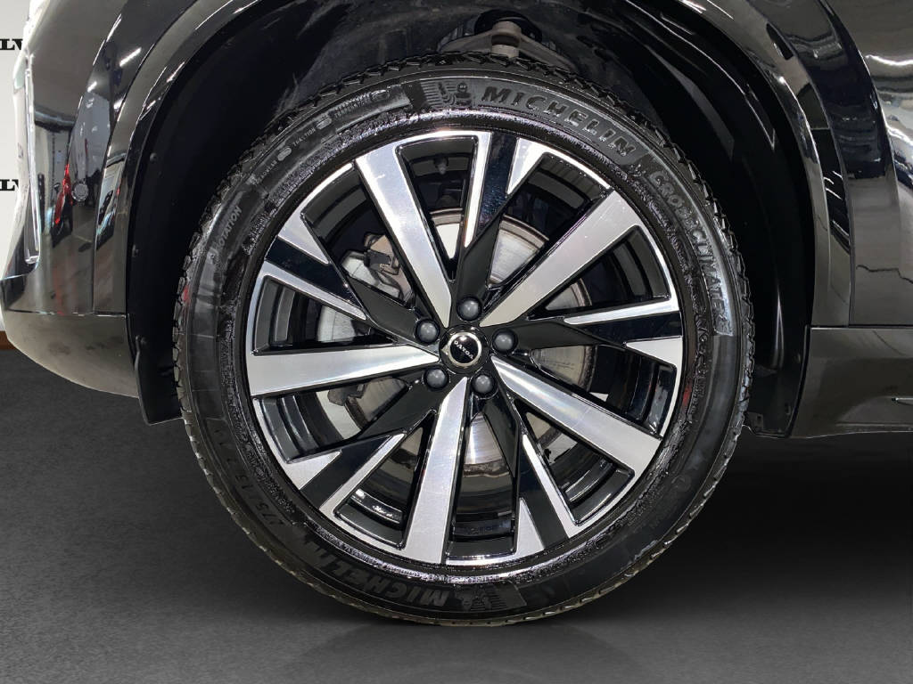 VOLVO XC90 2.0 B5 MH Plus Bright AWD-image-14