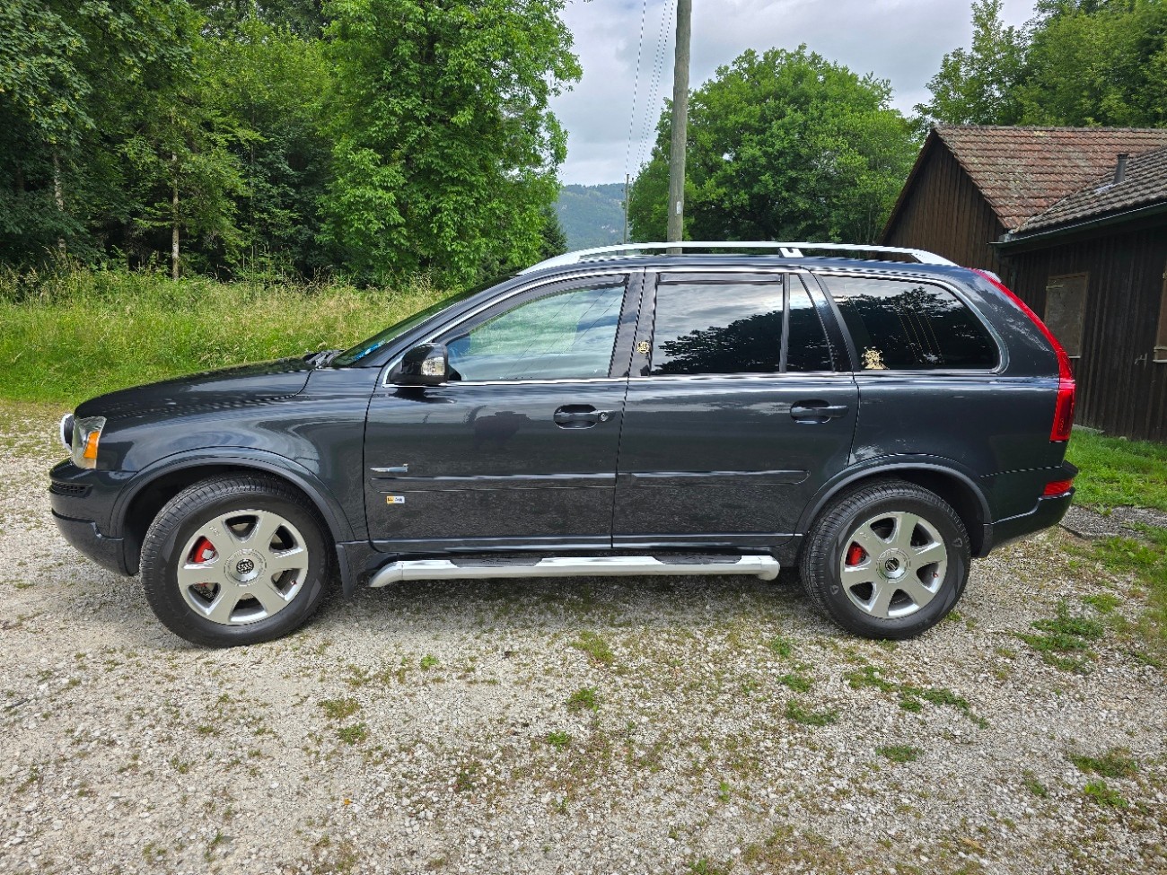 VOLVO XC90-image-1