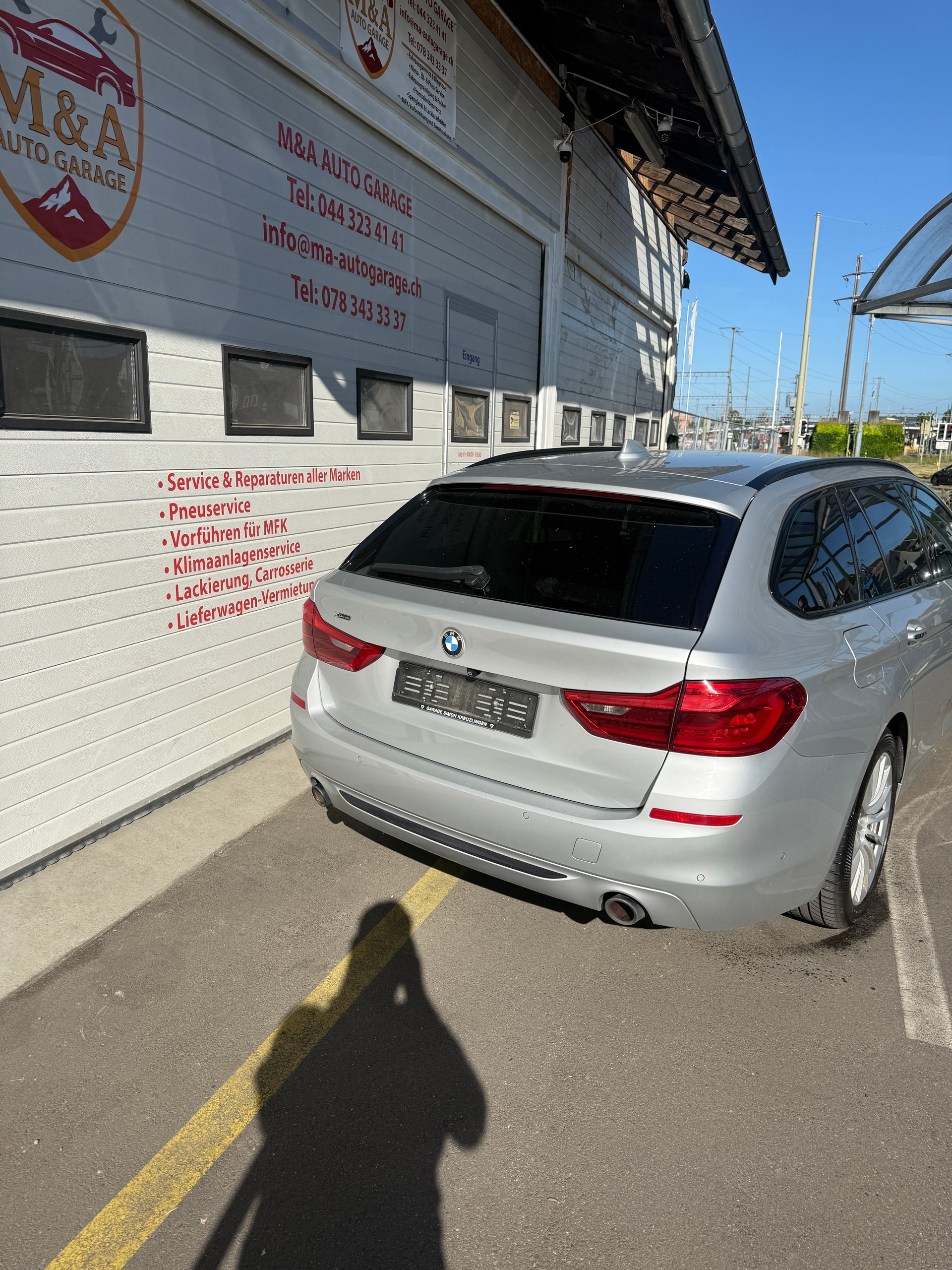 BMW 530d xDrive Touring Sport Line Steptronic-image-4