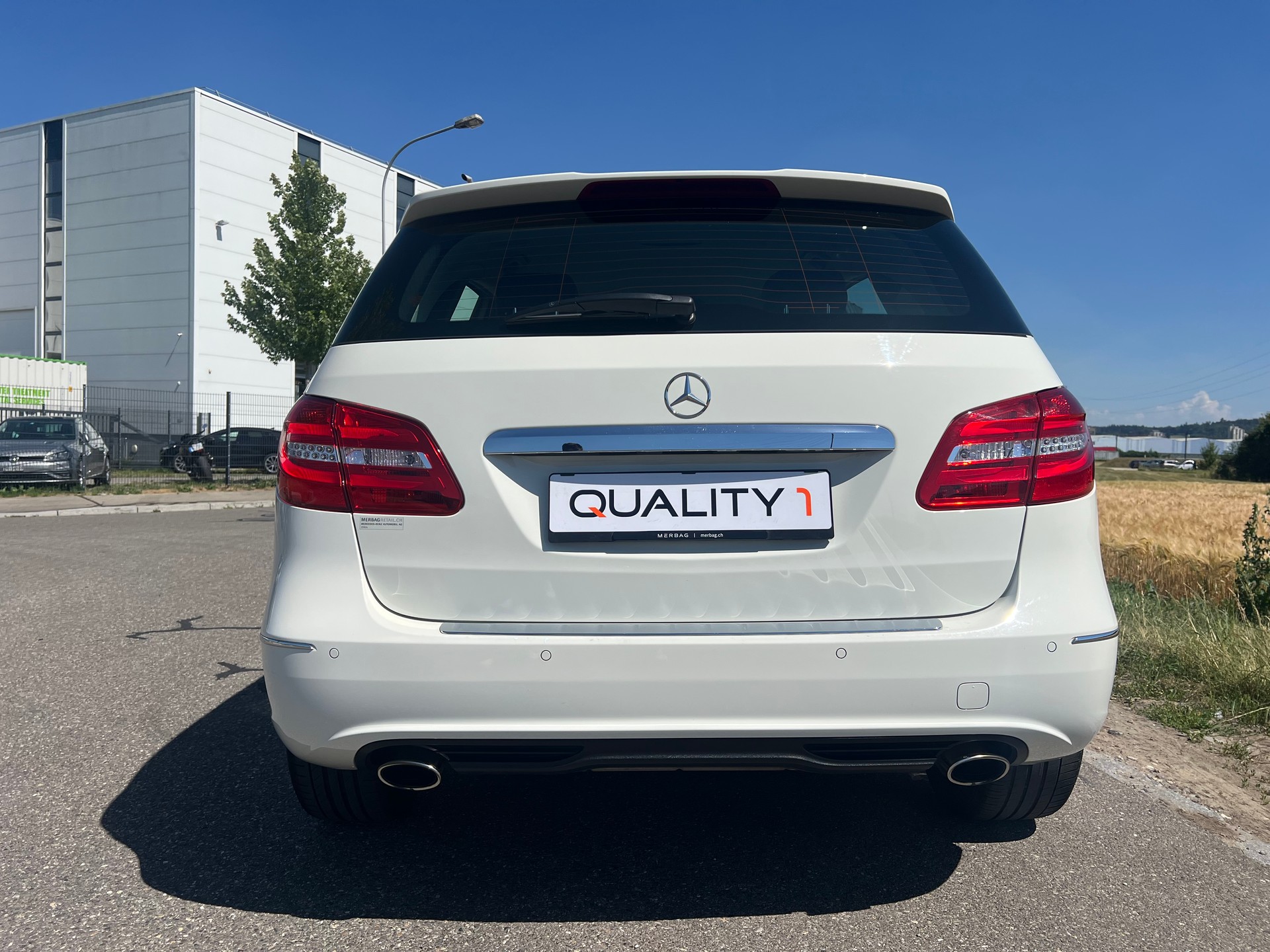 MERCEDES-BENZ B 200 7G-DCT-image-13