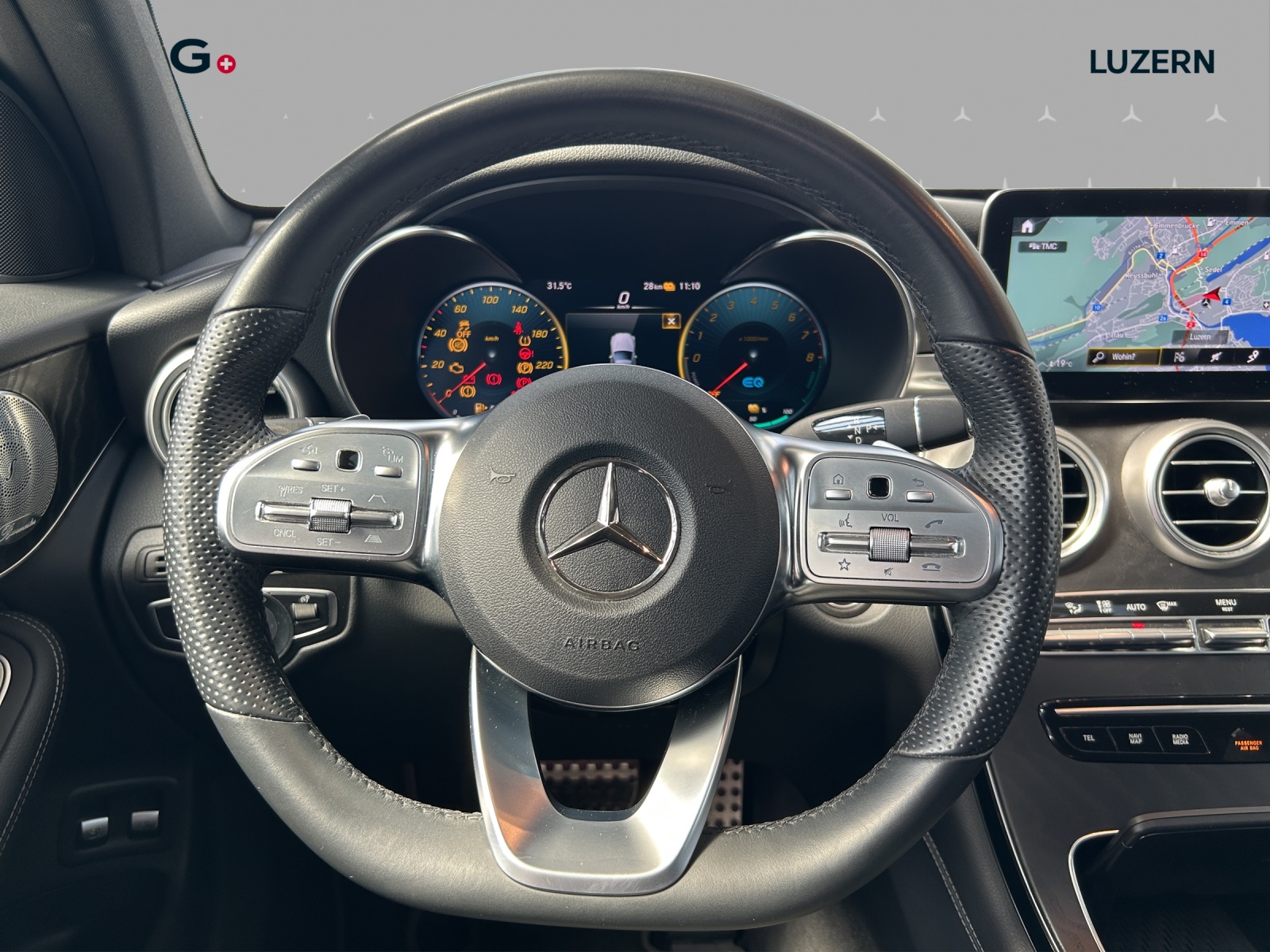MERCEDES-BENZ GLC Coupé 300 e AMG Line 9G-Tronic-image-9