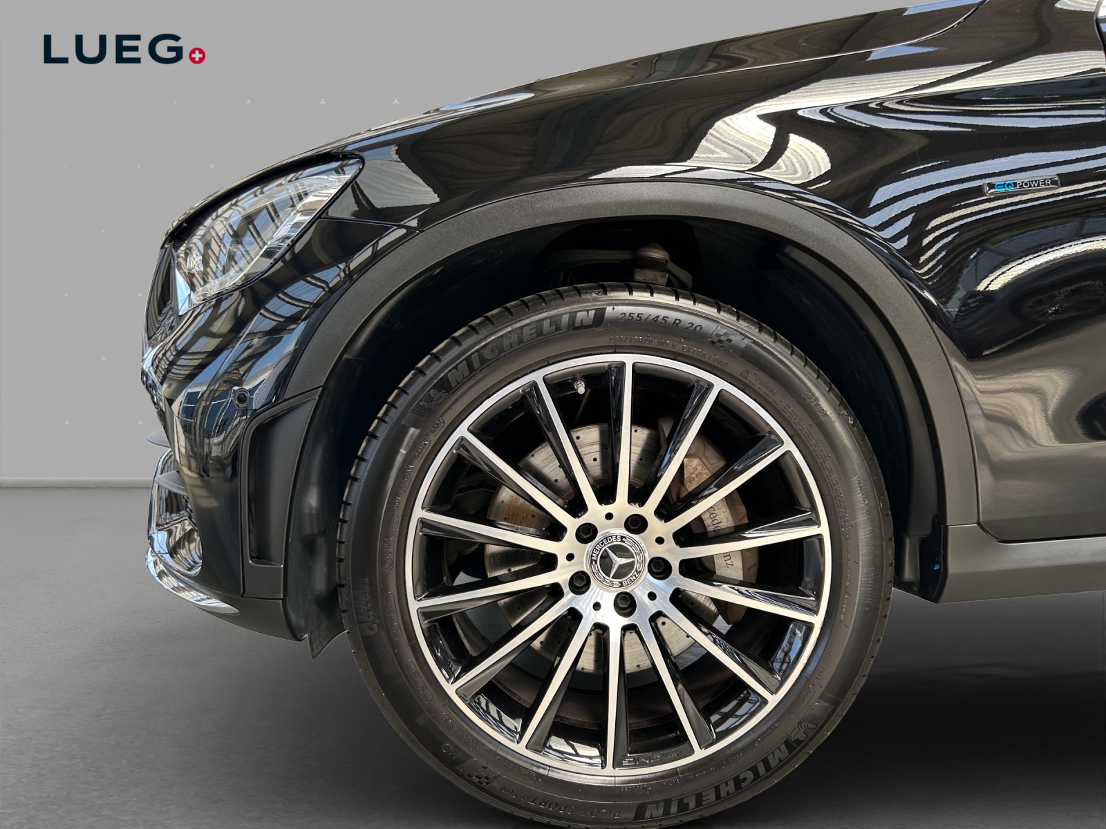MERCEDES-BENZ GLC Coupé 300 e AMG Line 9G-Tronic-image-6