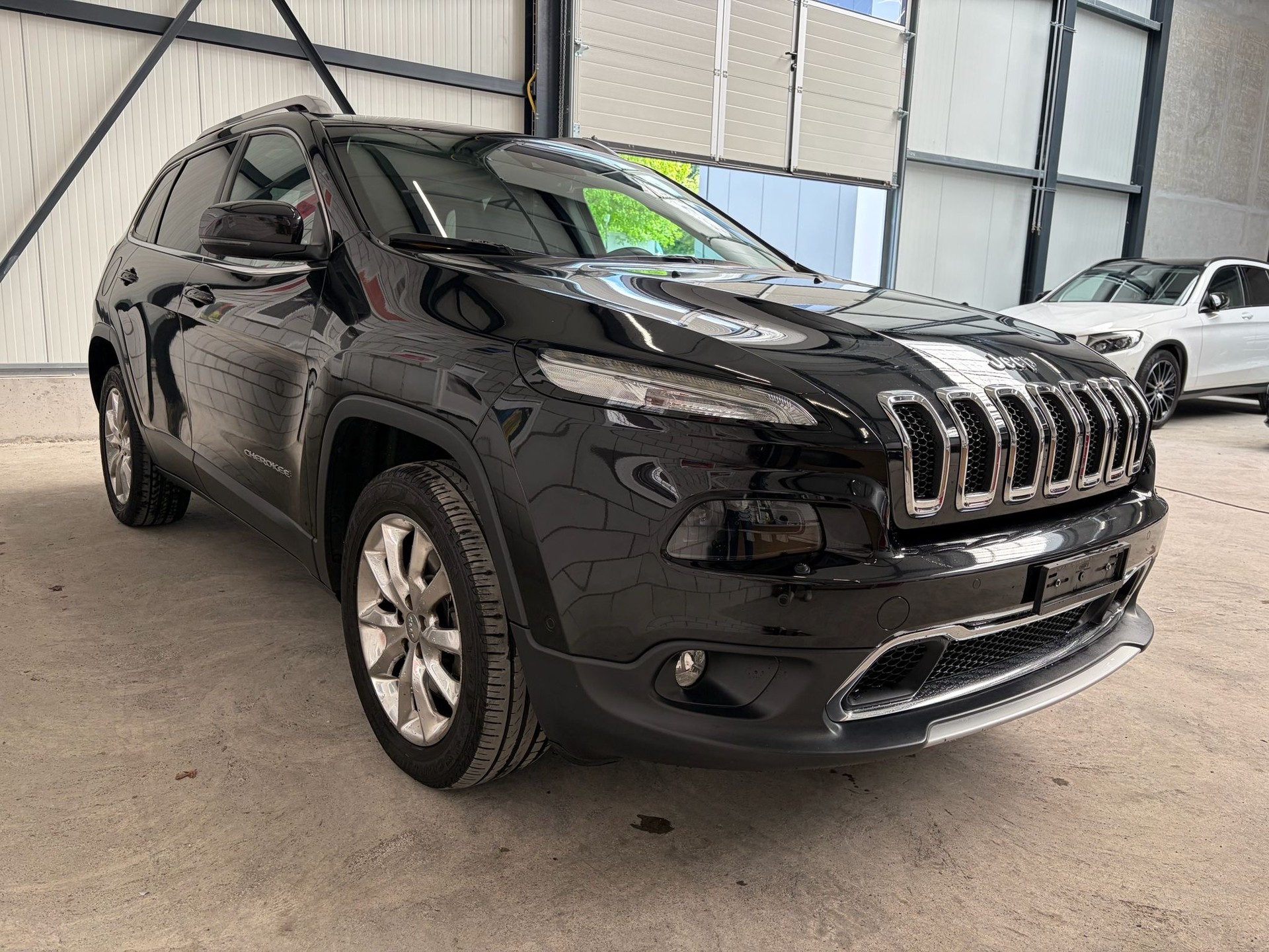 JEEP Cherokee 2.0TD Limited AWD 9ATX-image-2