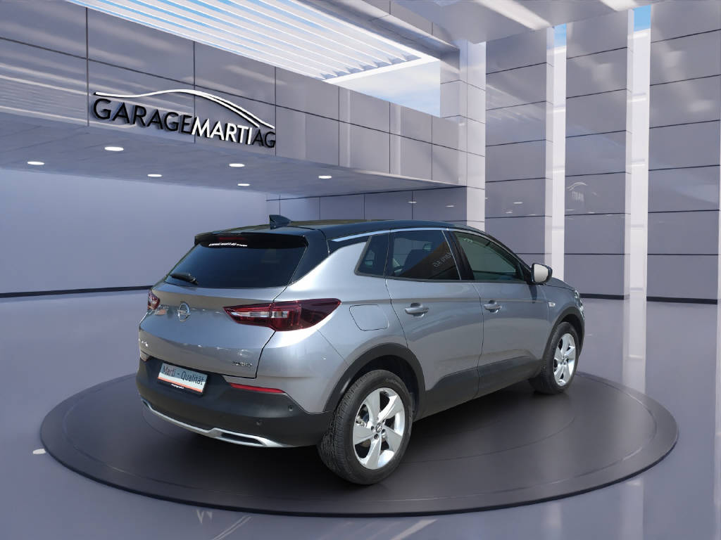 OPEL Grandland X 1.2 T Ultimate-image-4