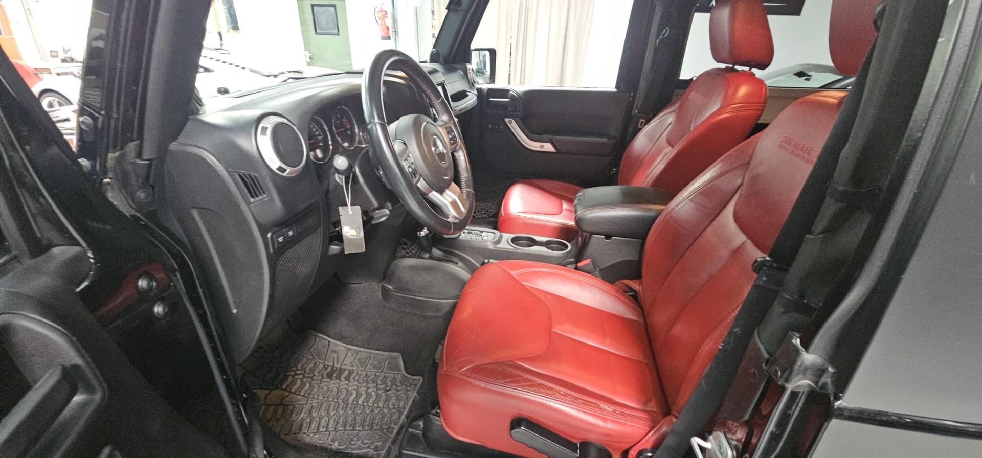 JEEP Wrangler 2.8 CRD Rubicon Automatic hardtop-image-8
