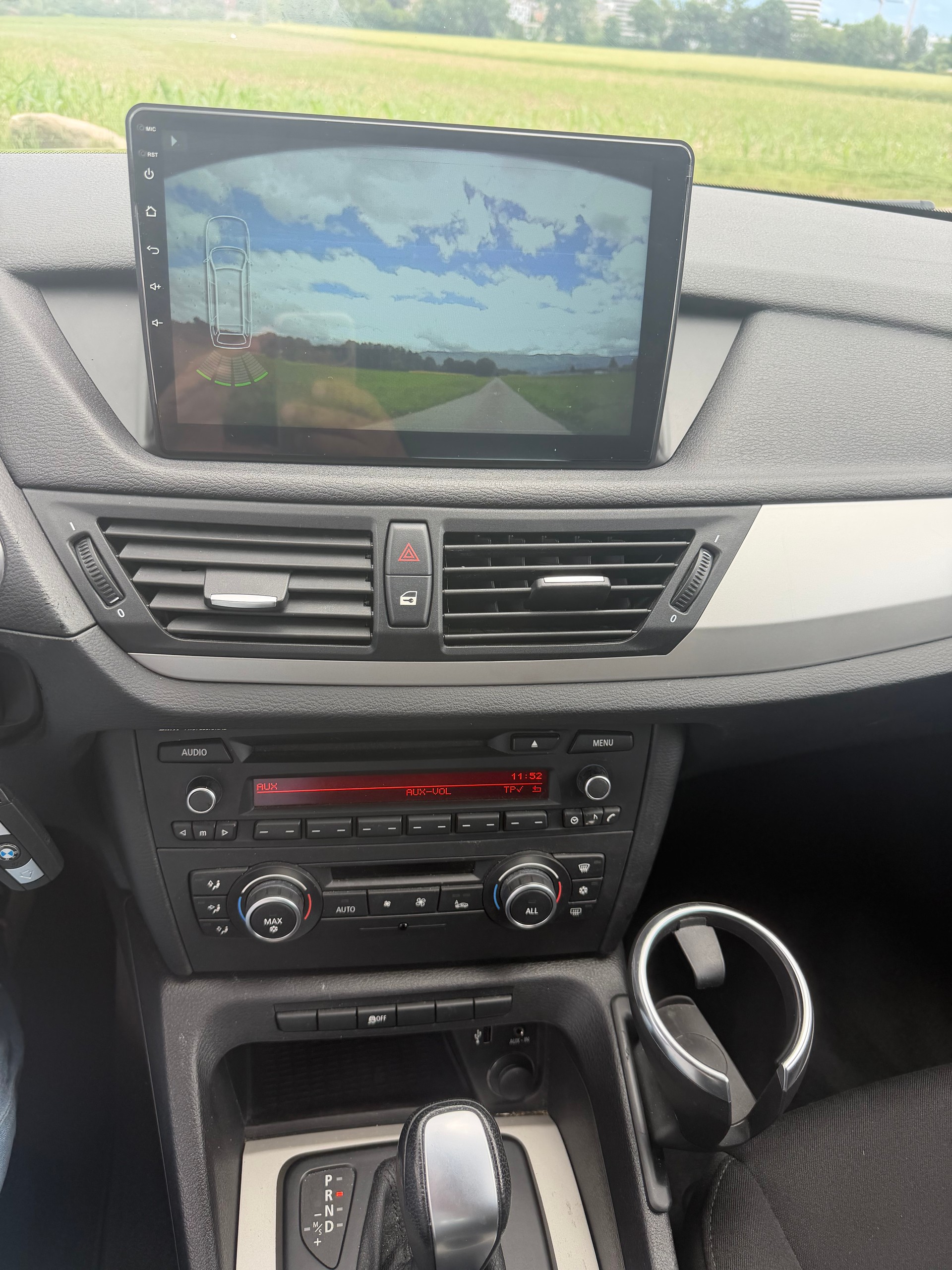 BMW X1 sDrive 18d Steptronic-image-15