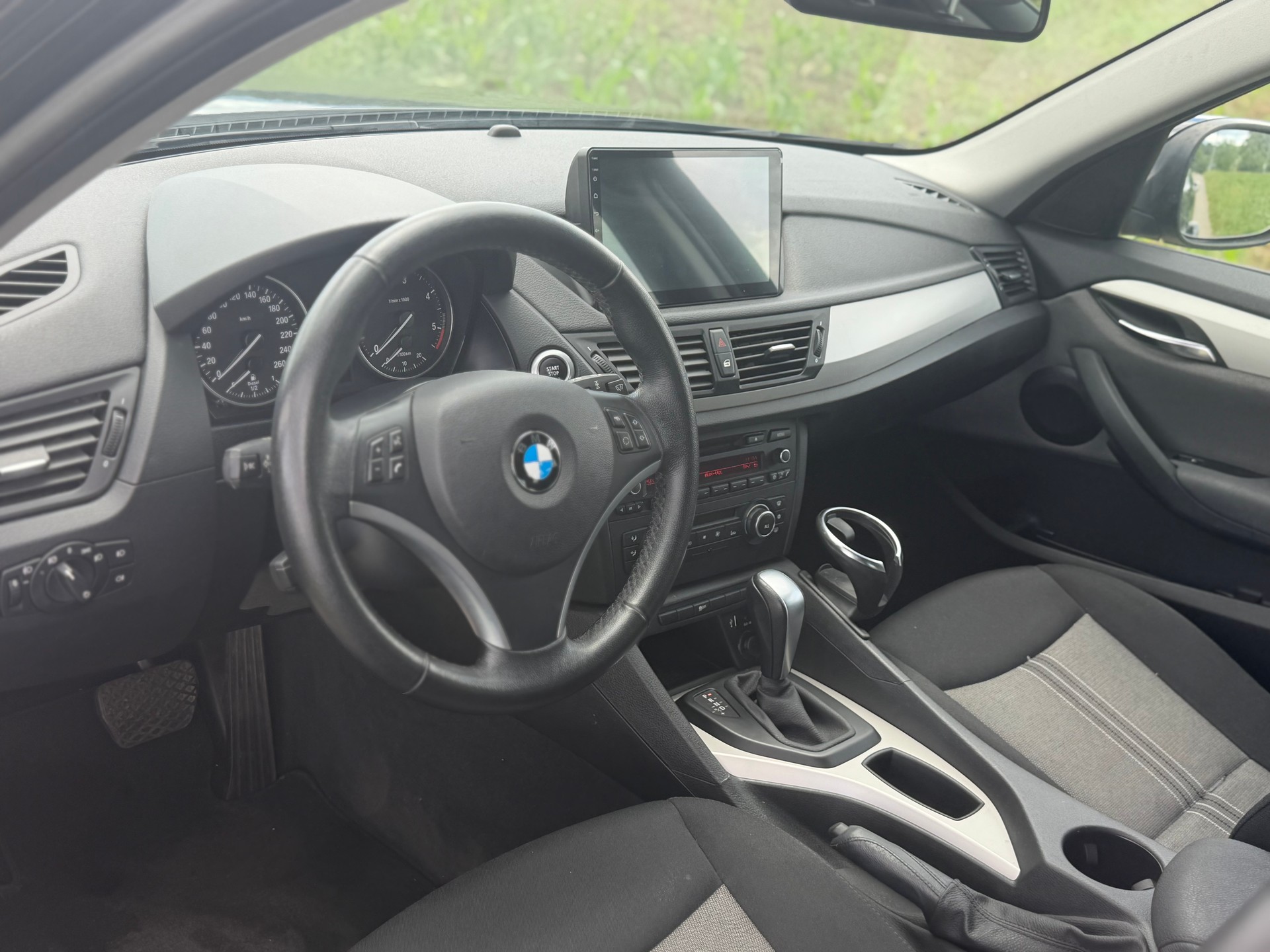 BMW X1 sDrive 18d Steptronic-image-10