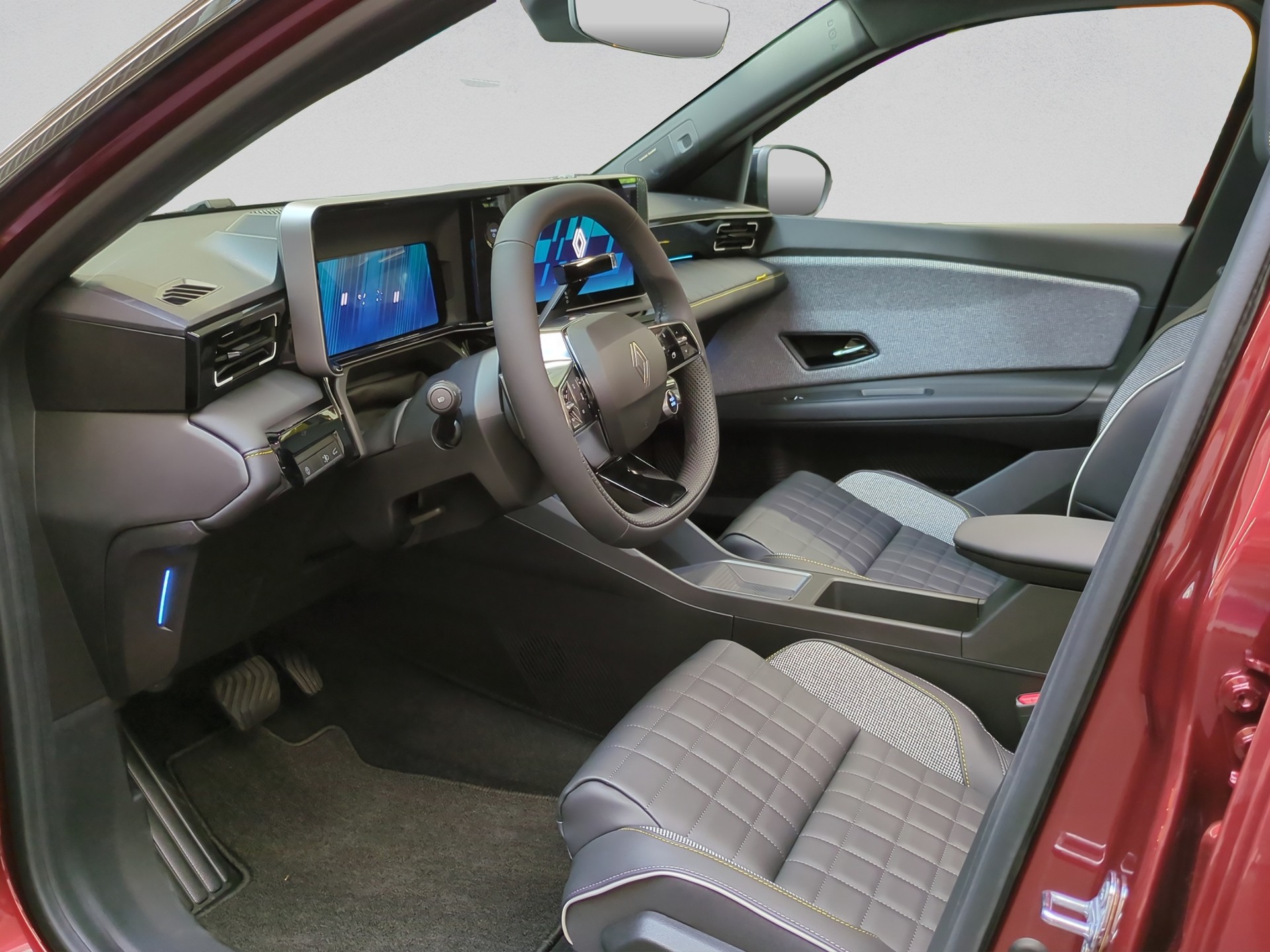 RENAULT R4 E-Tech Comfort Range 52 kWh Iconic-image-4