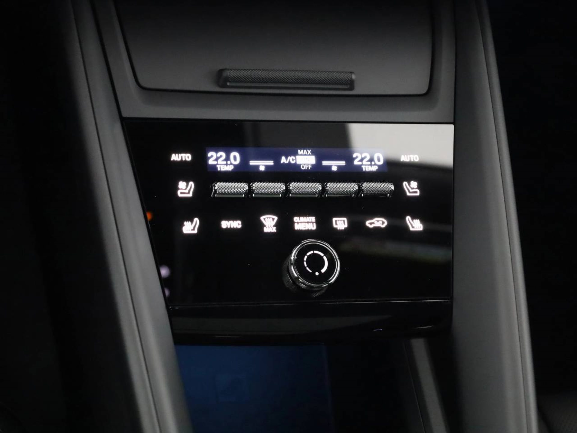 PORSCHE Macan 4S-image-18