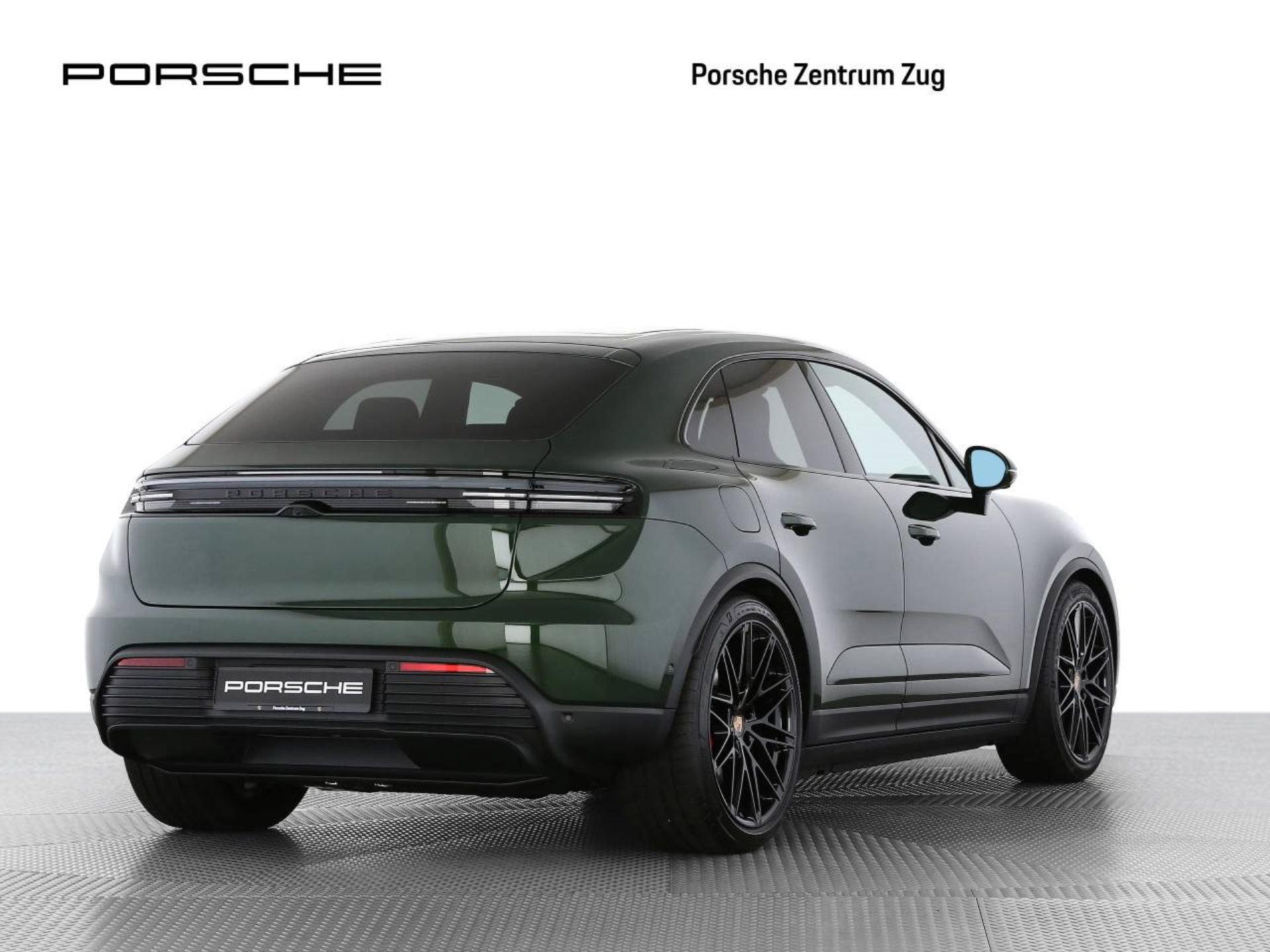 PORSCHE Macan 4S-image-1