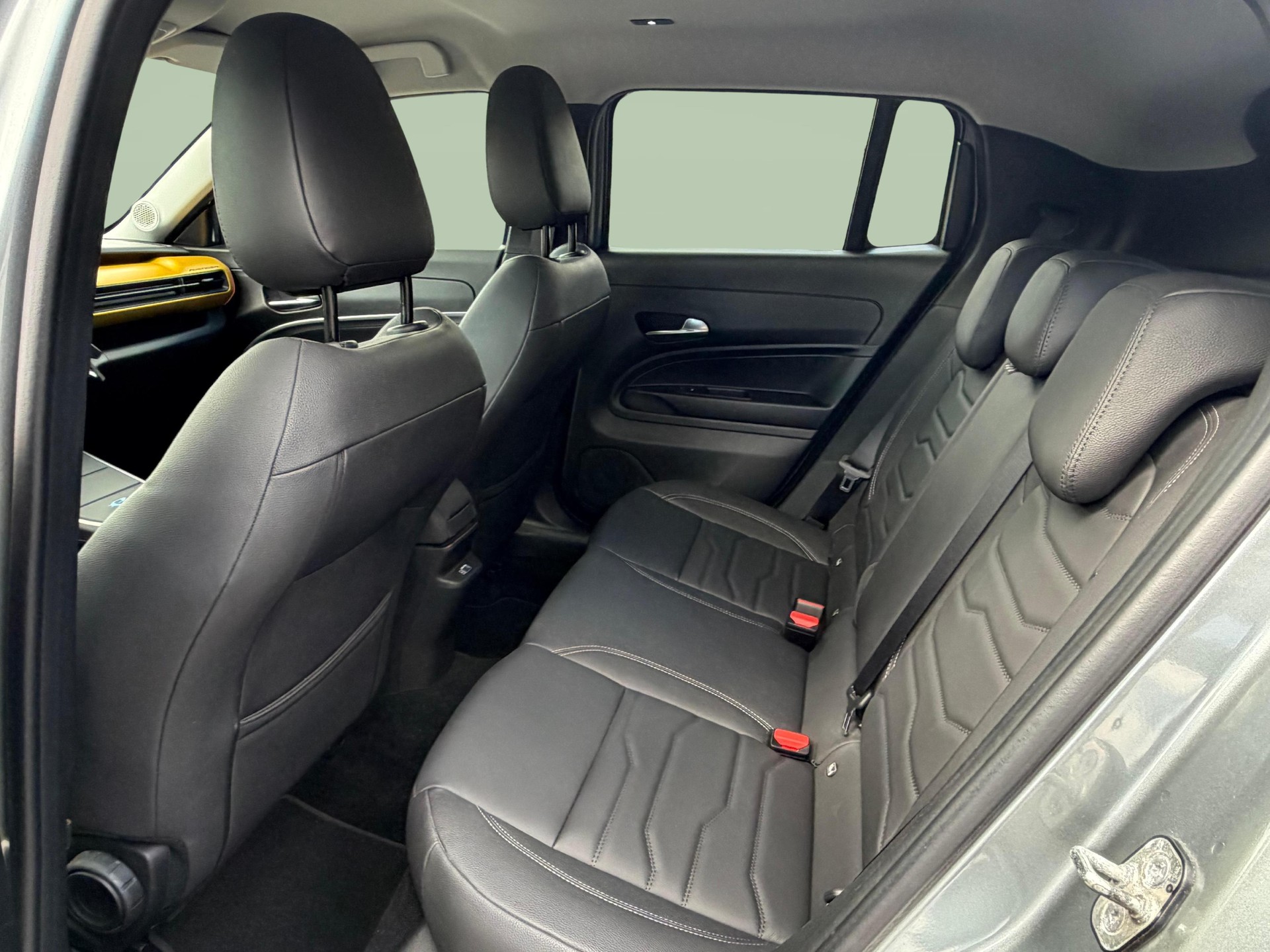 JEEP Avenger Summit-image-9