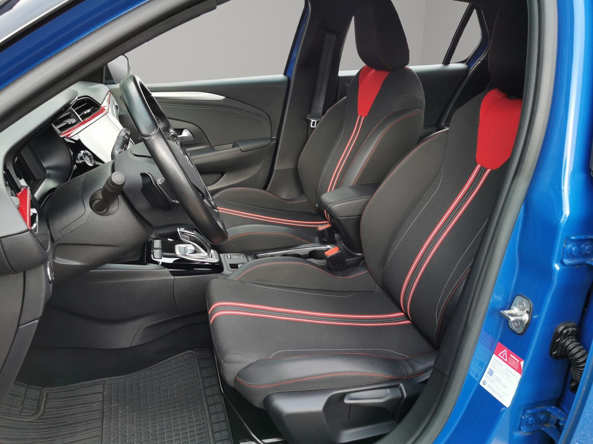 OPEL Corsa 1.2 T GS Line-image-5