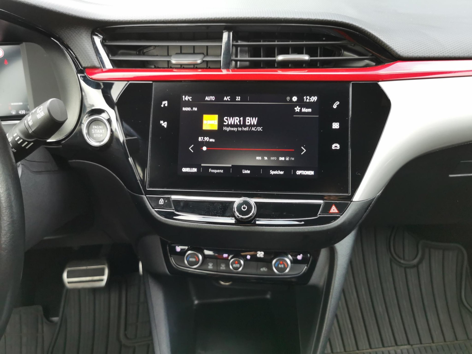 OPEL Corsa 1.2 T GS Line-image-8
