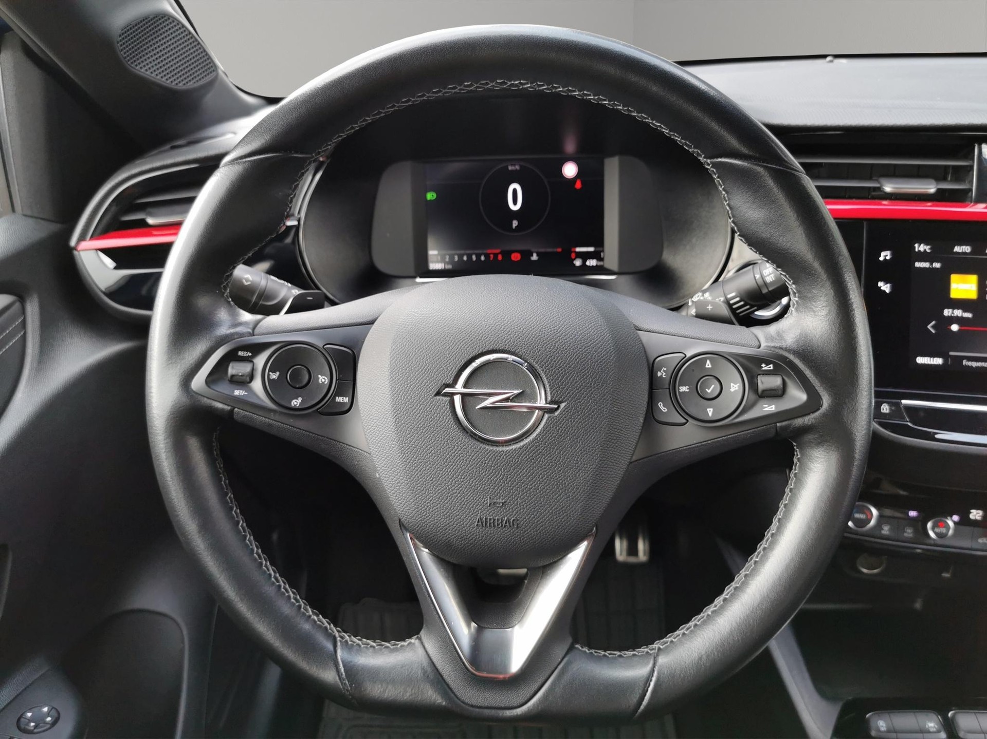 OPEL Corsa 1.2 T GS Line-image-7