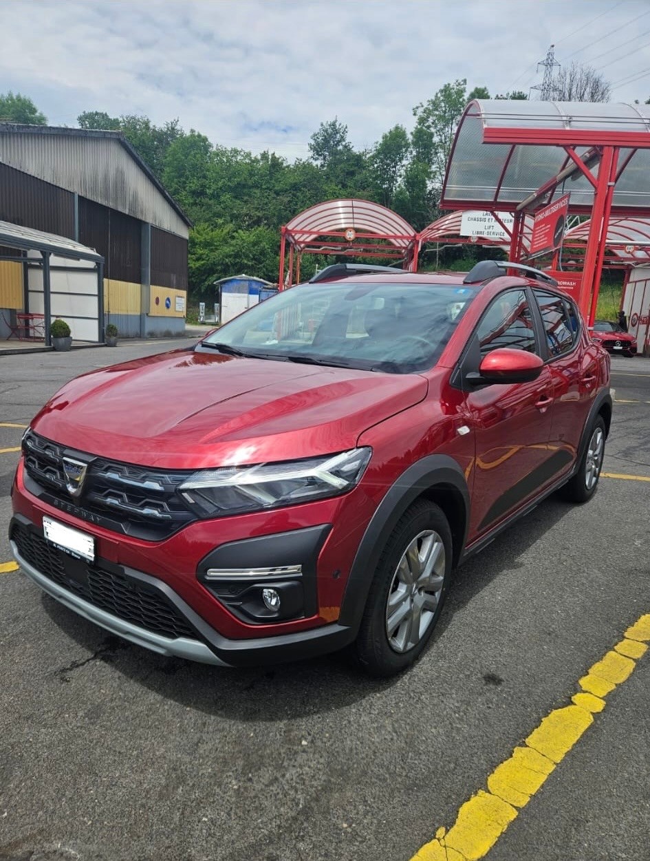 DACIA Sandero Stepway TCe 90 Comfort-image-2