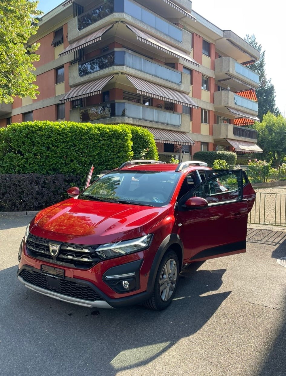 DACIA Sandero Stepway TCe 90 Comfort-image-4