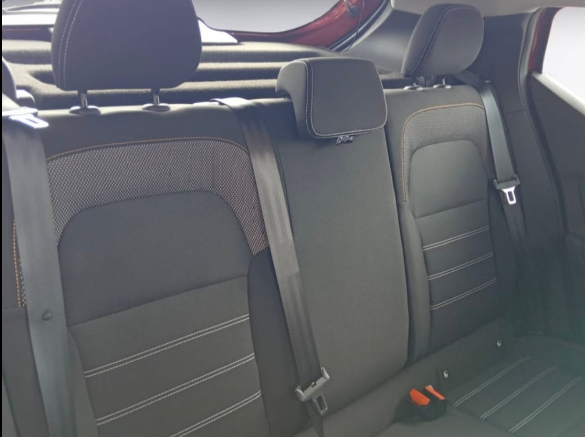DACIA Sandero Stepway TCe 90 Comfort-image-9