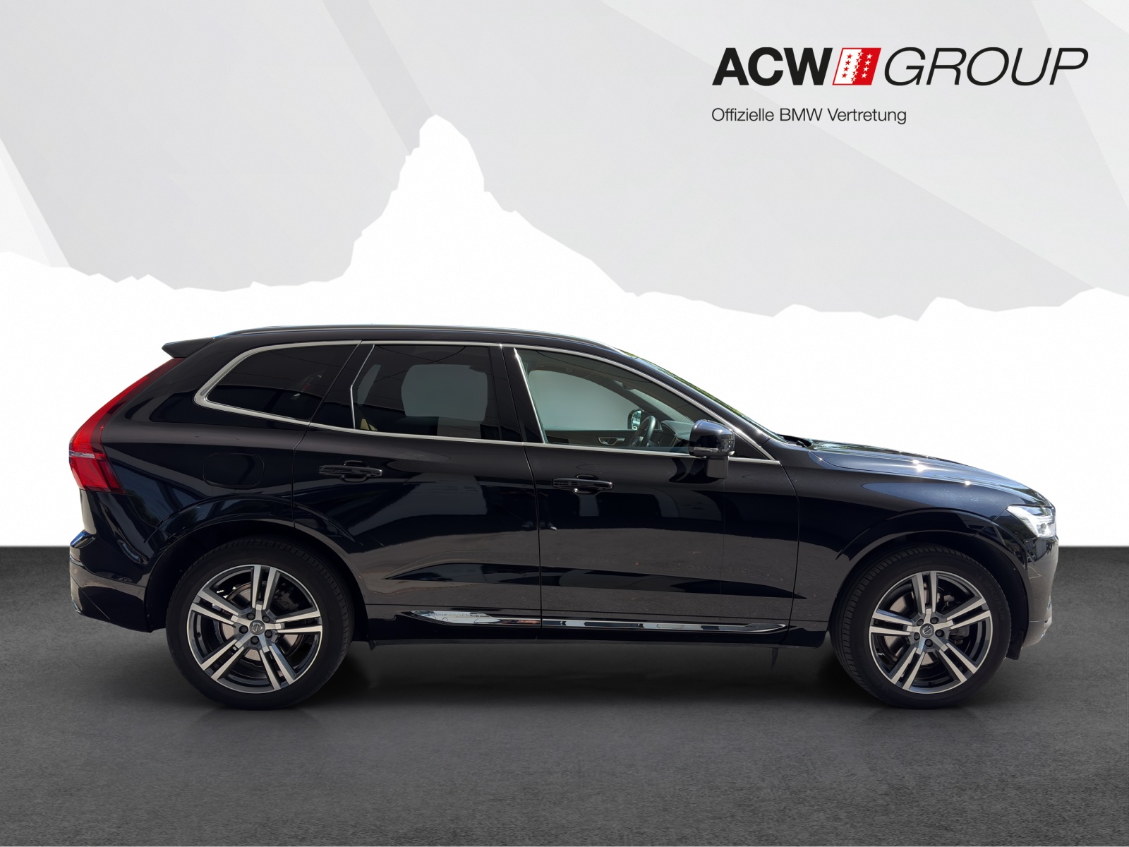 VOLVO XC60 2.0 B4 MH Inscription AWD-image-5