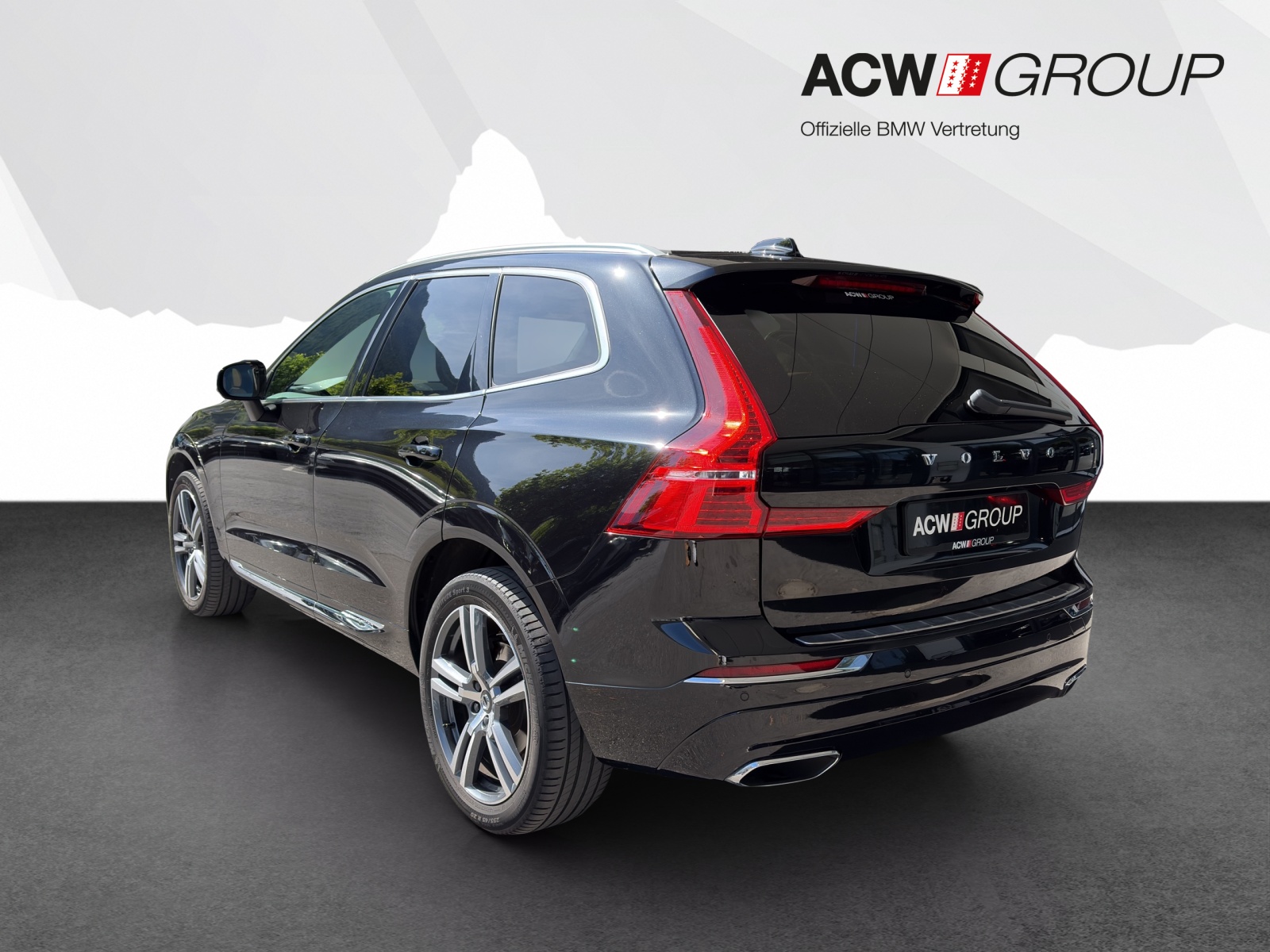 VOLVO XC60 2.0 B4 MH Inscription AWD-image-2