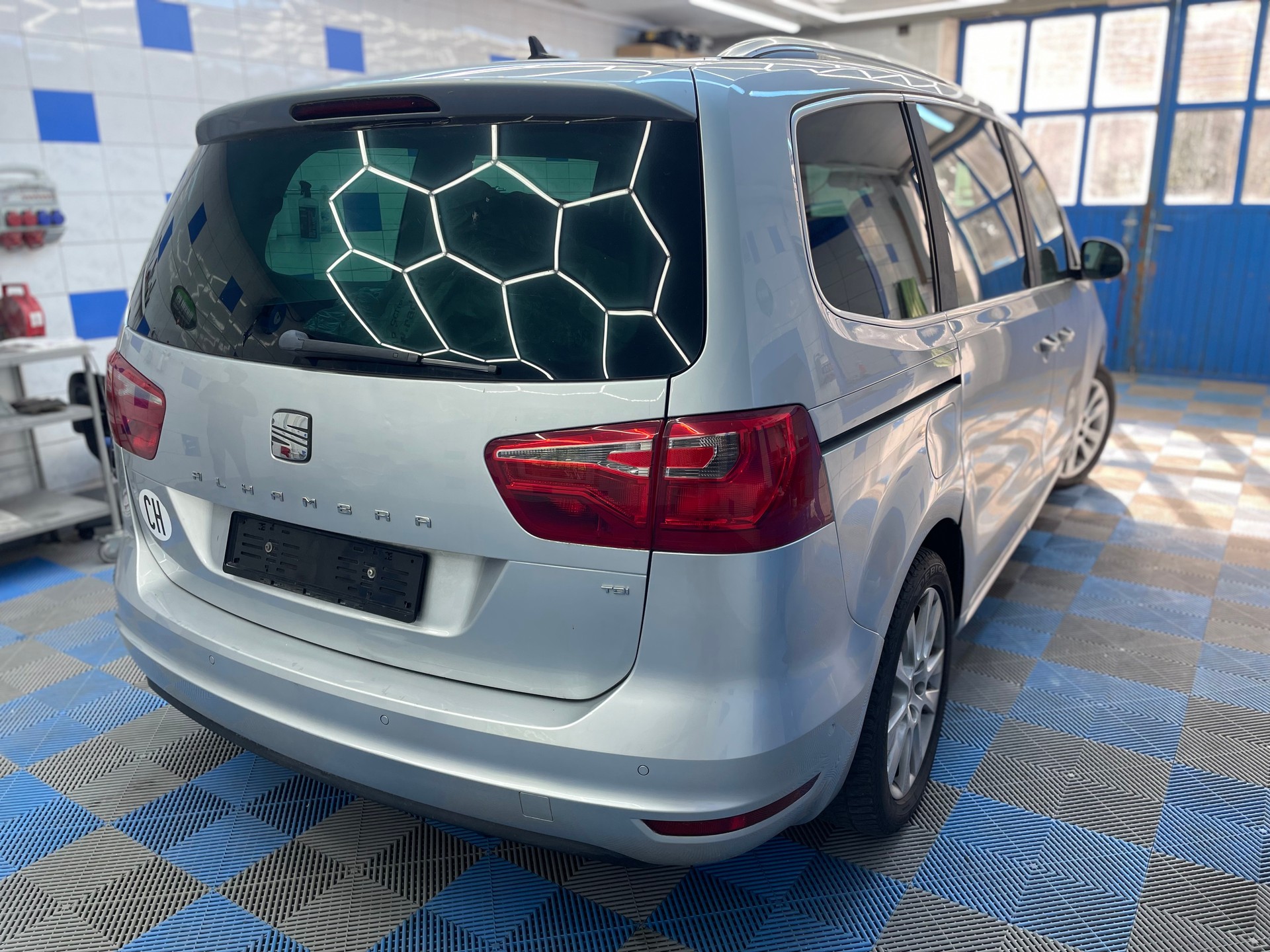 SEAT Alhambra 2.0 TDI Style DSG-image-5
