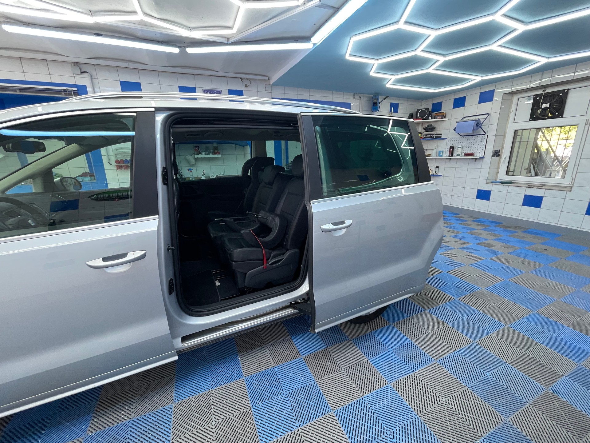 SEAT Alhambra 2.0 TDI Style DSG-image-7