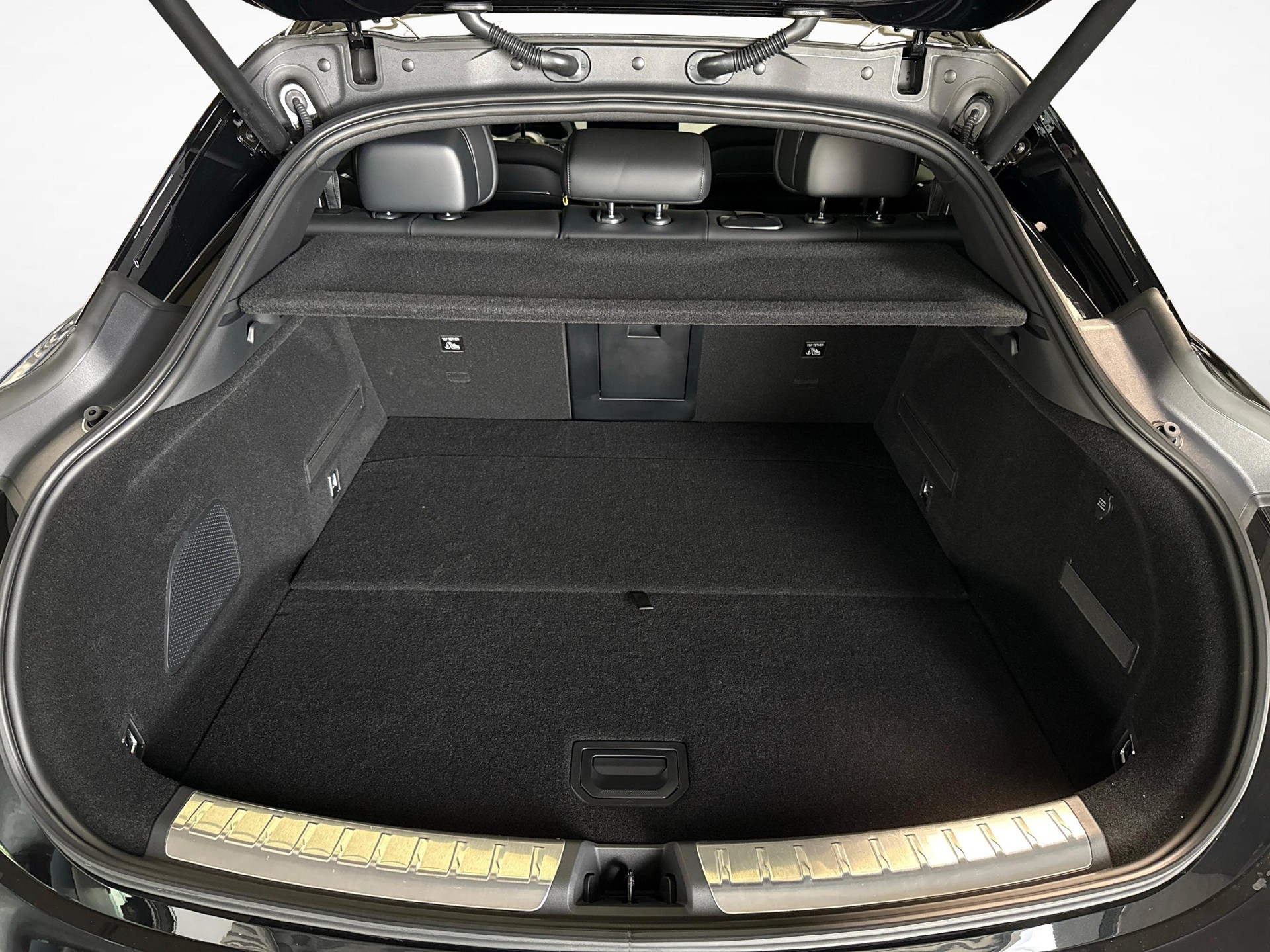 ZEEKR 7GT Privilege AWD-image-12