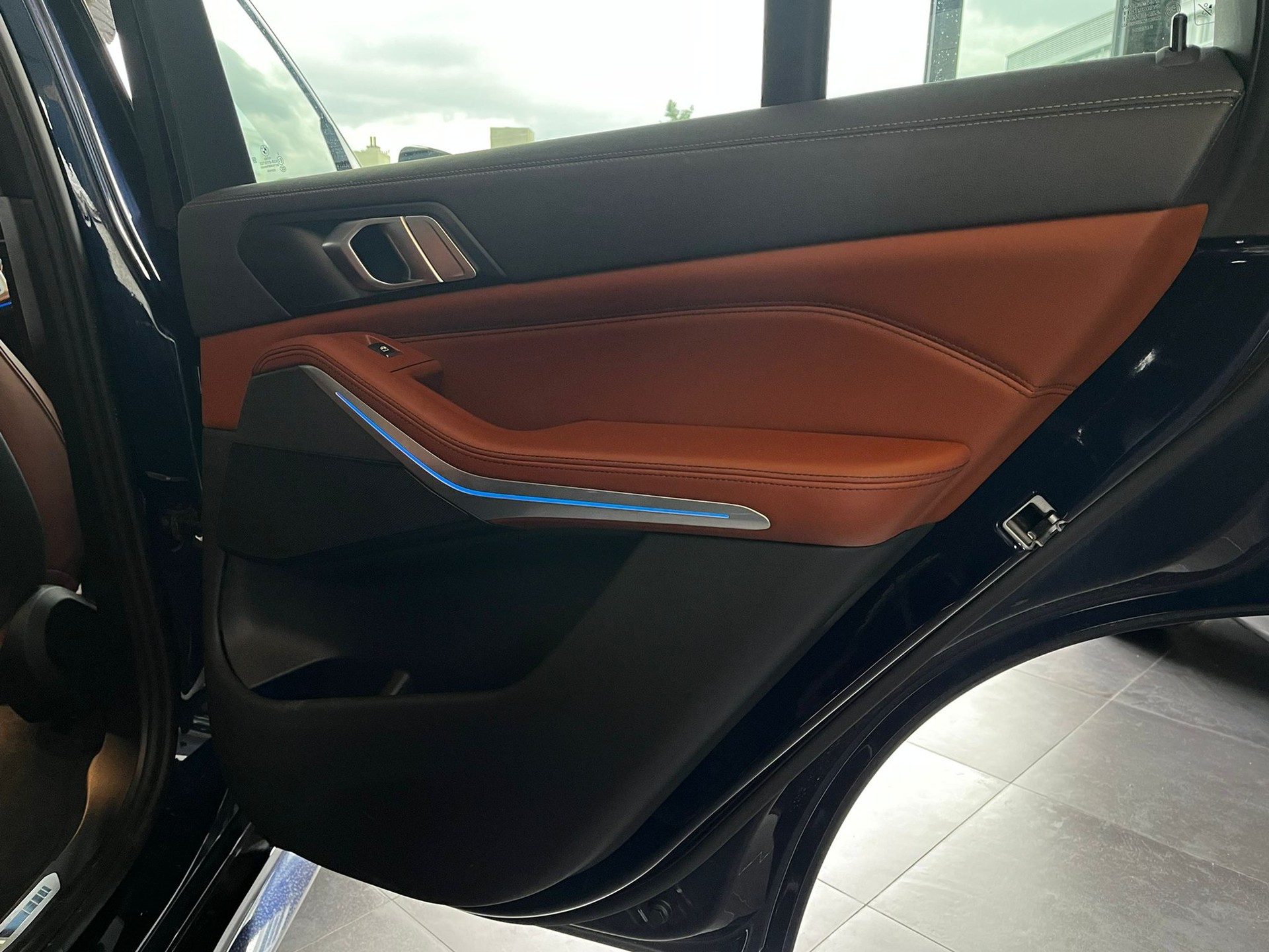 BMW X5 xDrive45e M Sport-image-22