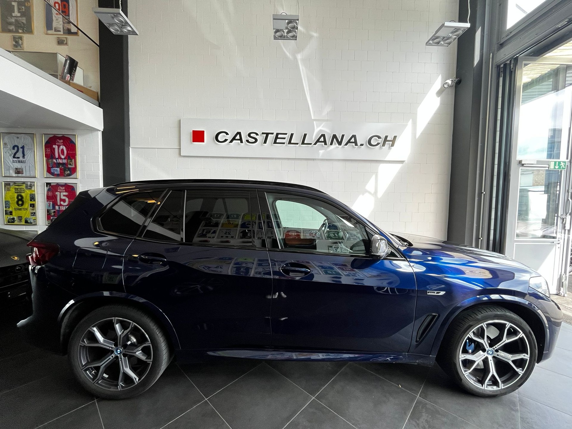 BMW X5 xDrive45e M Sport-image-4