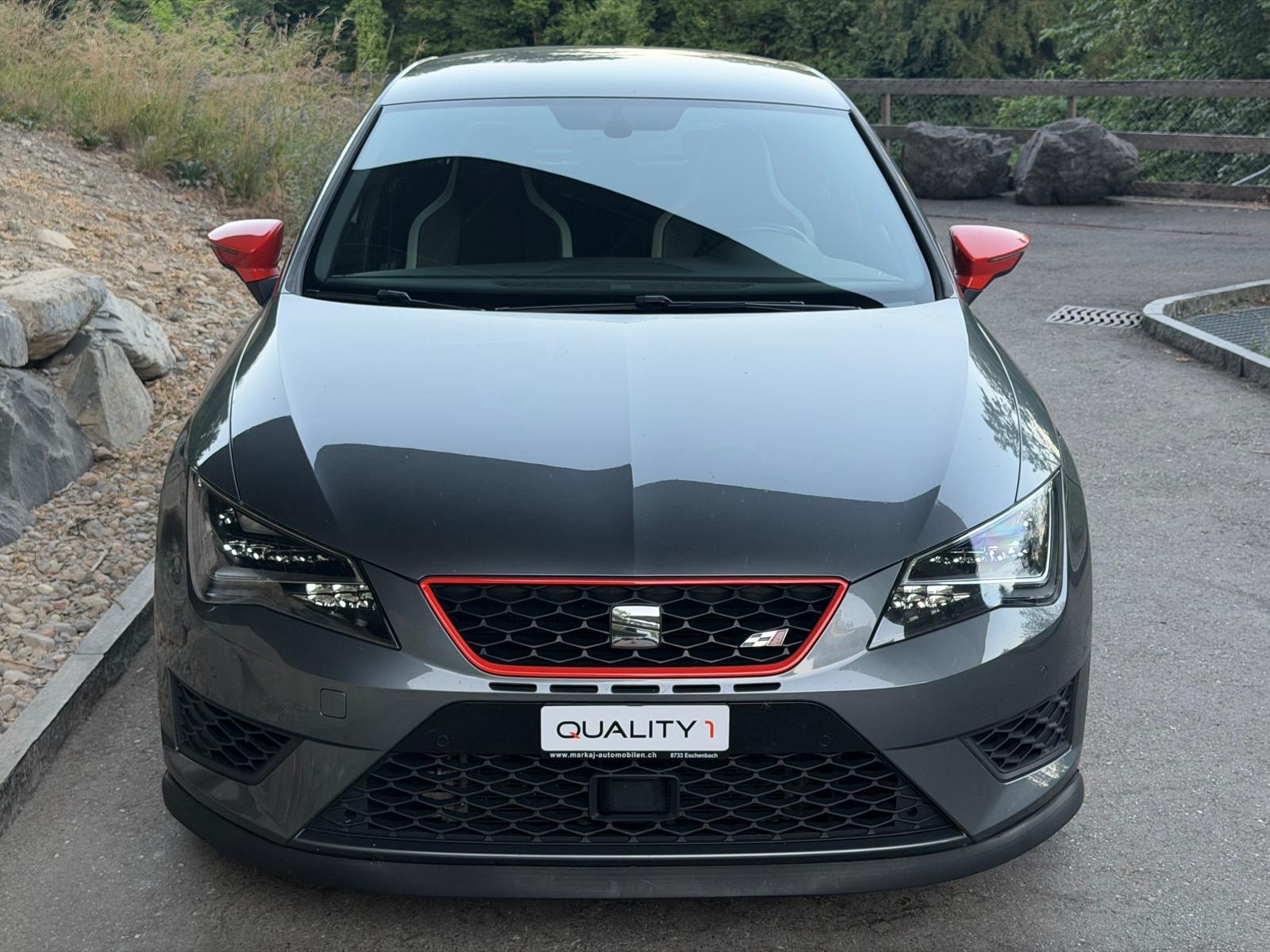 SEAT Leon 2.0 TSI Cupra 290 DSG-image-1
